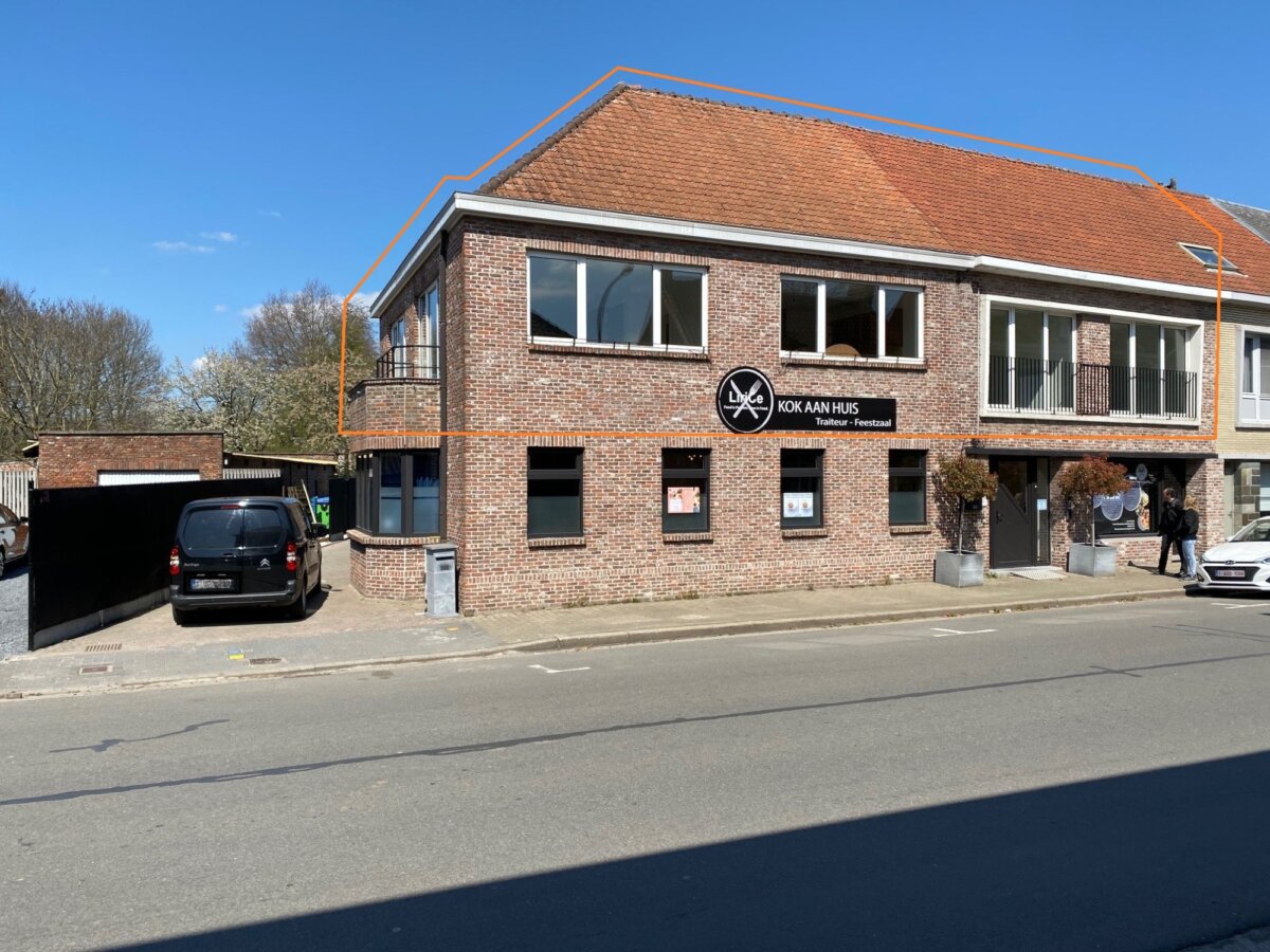 Ruim en verzorgd 3 slaapkamer appartement in de dorpskern