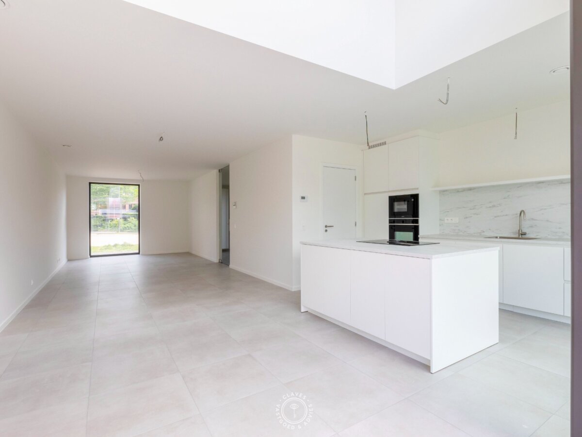 Moderne én duurzame nieuwbouwwoning met fijne tuin en carport