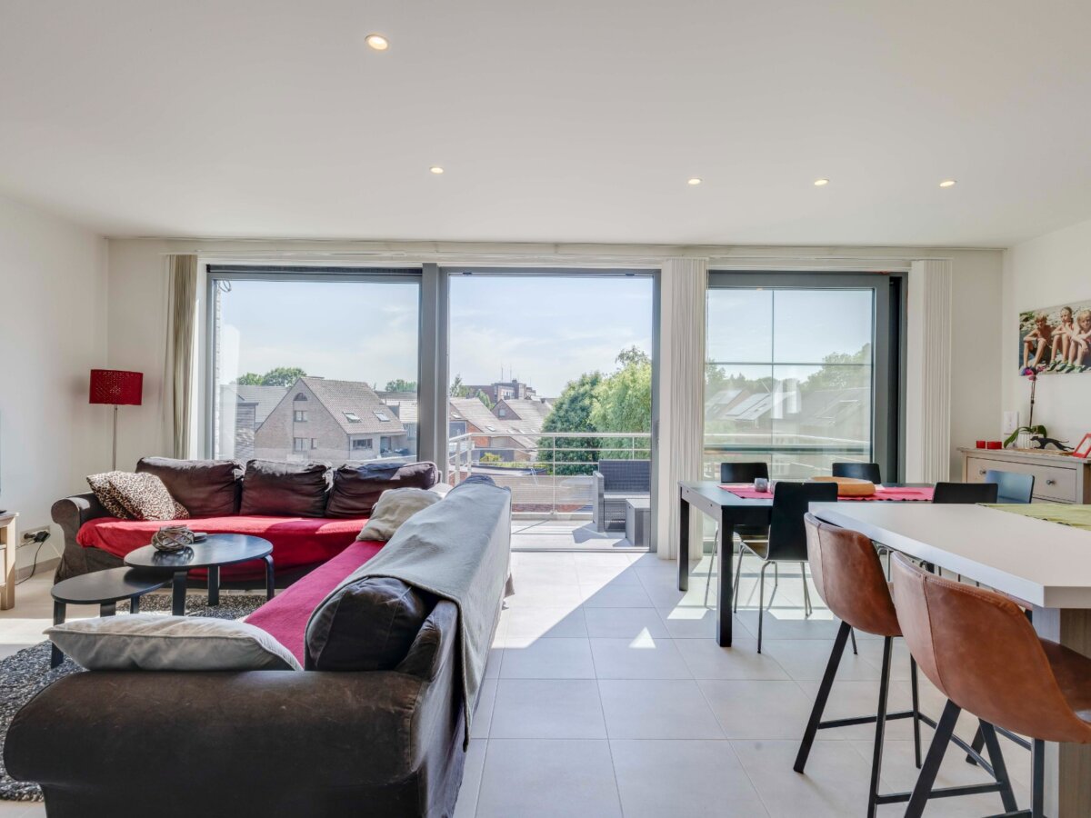Zeer rustig gelegen 2-slaapkamer appartement.