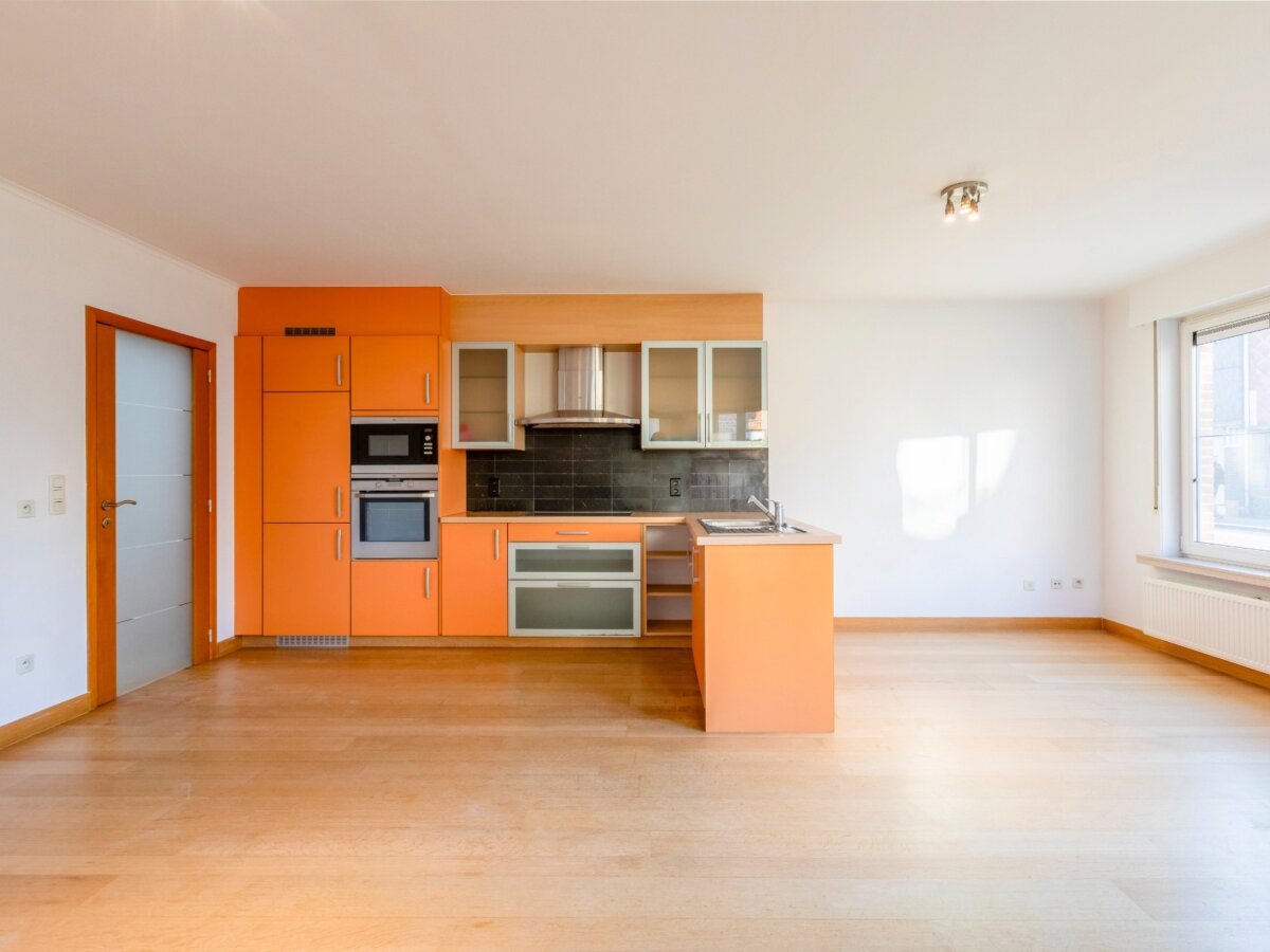Verzorgde stadswoning met inpandige garage en 4 slaapkamers