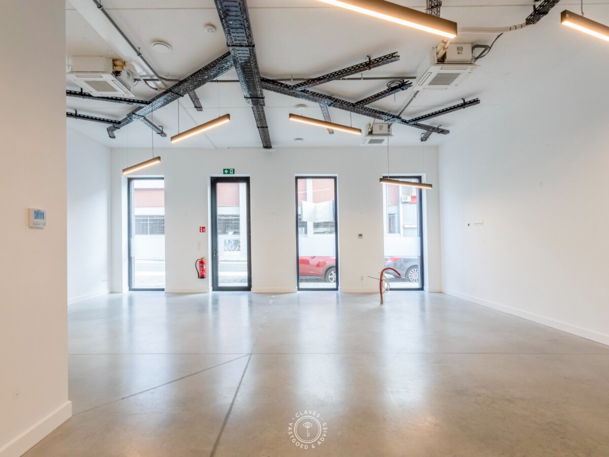 Kwalitatief kantoor met parking