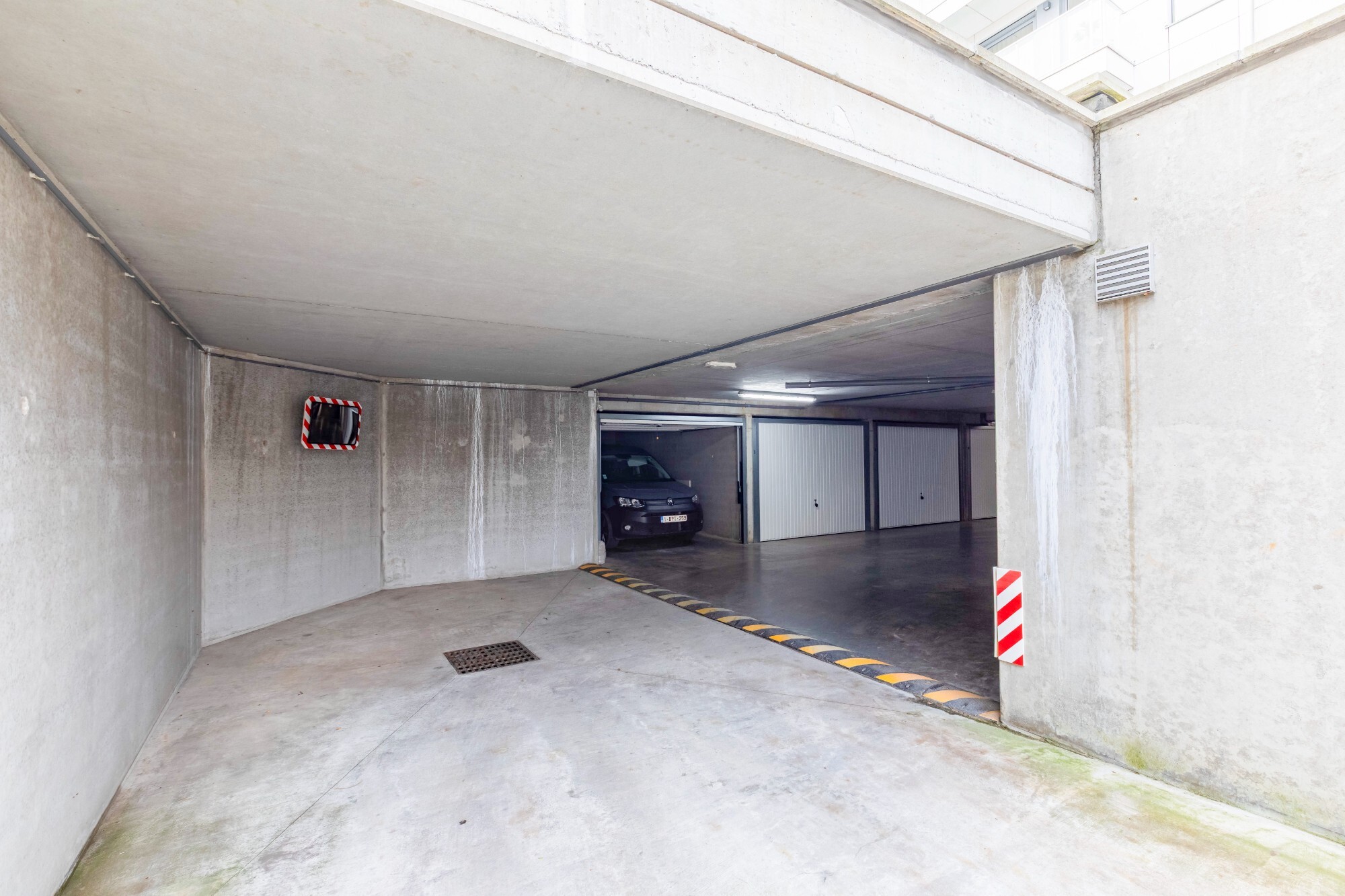 Garageboxen in Sint-Niklaas – Residentie Valentijn
