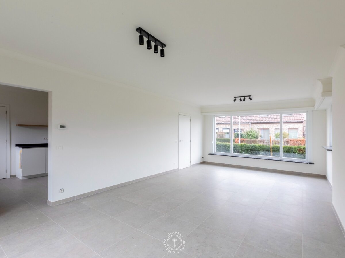 Instapklare, volledig gerenoveerde woning