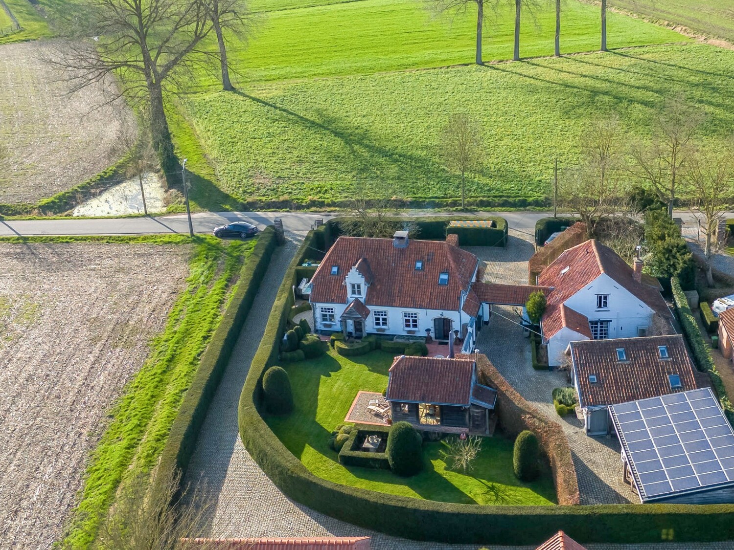 Exclusief landgoed met twee unieke landhuizen in het landelijke Temse