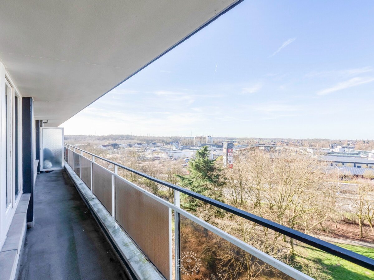 Lichtrijk tweeslaapkamerappartement met uitzonderlijk uitzicht