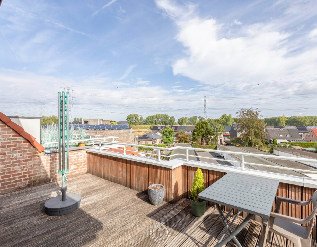 Imposant duplexappartement met een zee aan ruimte