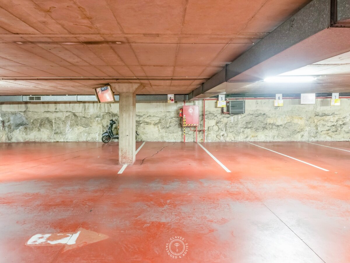 Ondergrondse autostaanplaats in centrum Sint-Niklaas