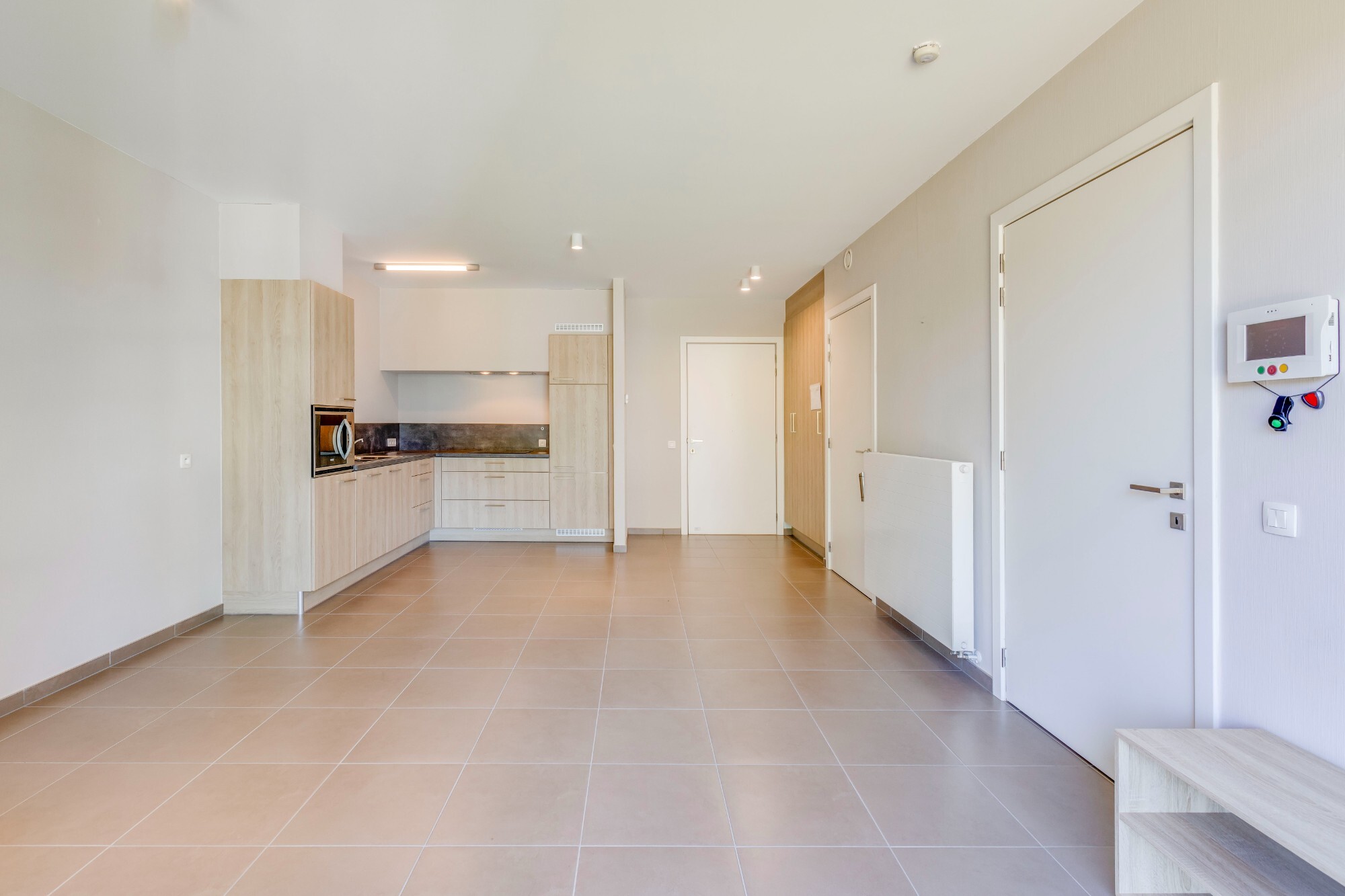 Energiezuinige assistentiewoning met autostaanplaats en groene omgeving