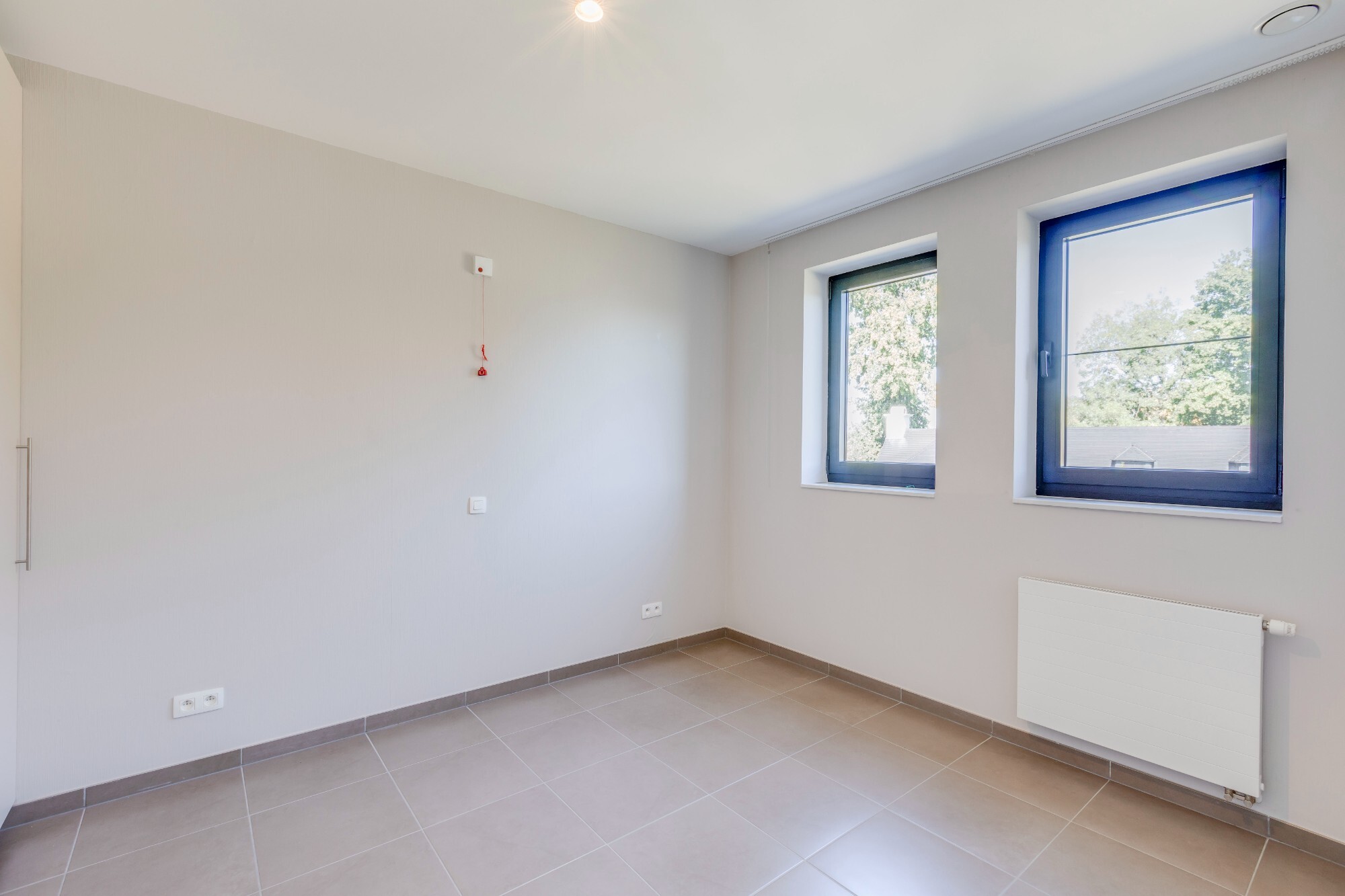 Energiezuinige assistentiewoning met autostaanplaats en groene omgeving