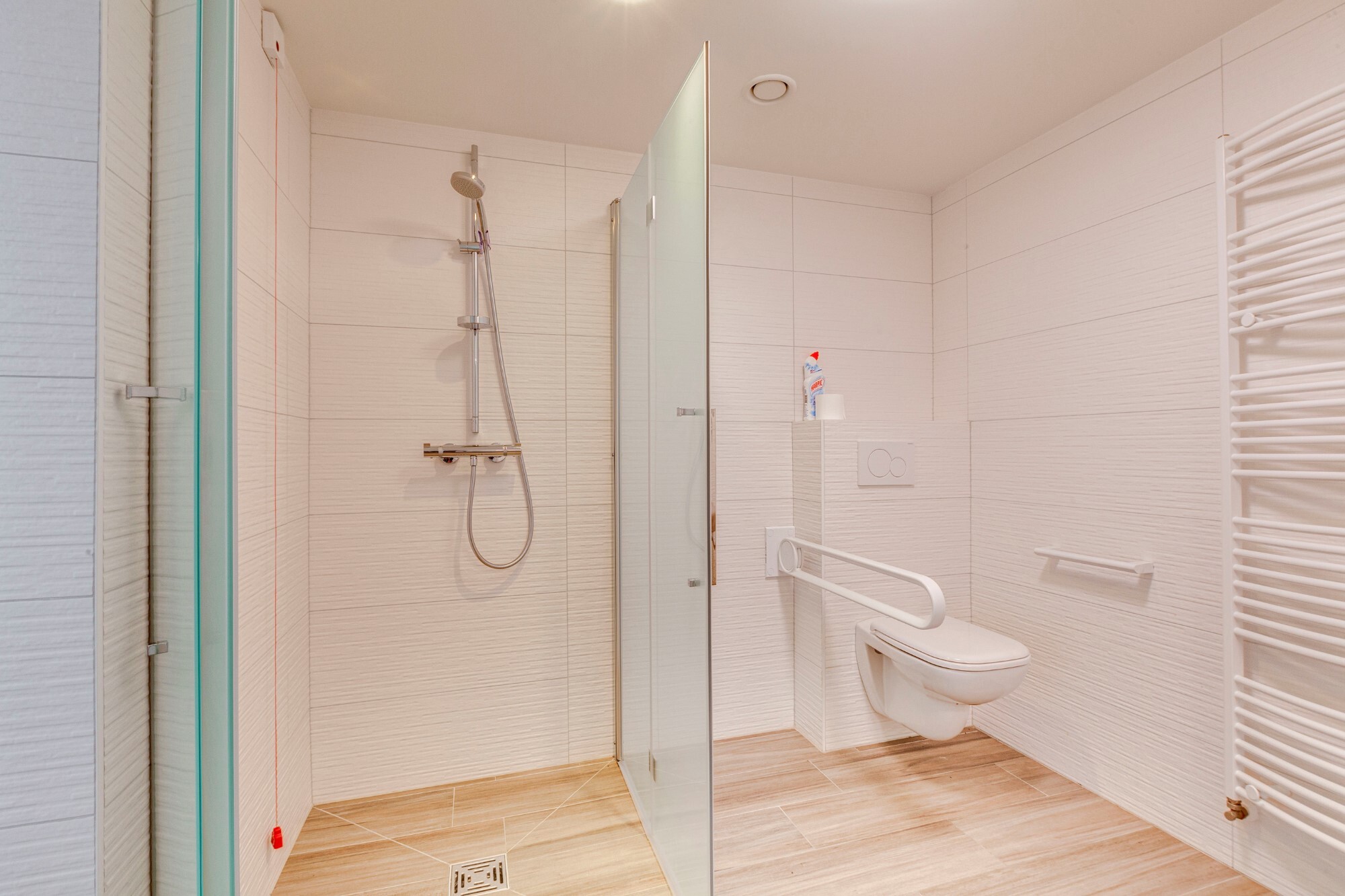 Erkende assistentiewoning met garagebox in een uiterst charmante omgeving