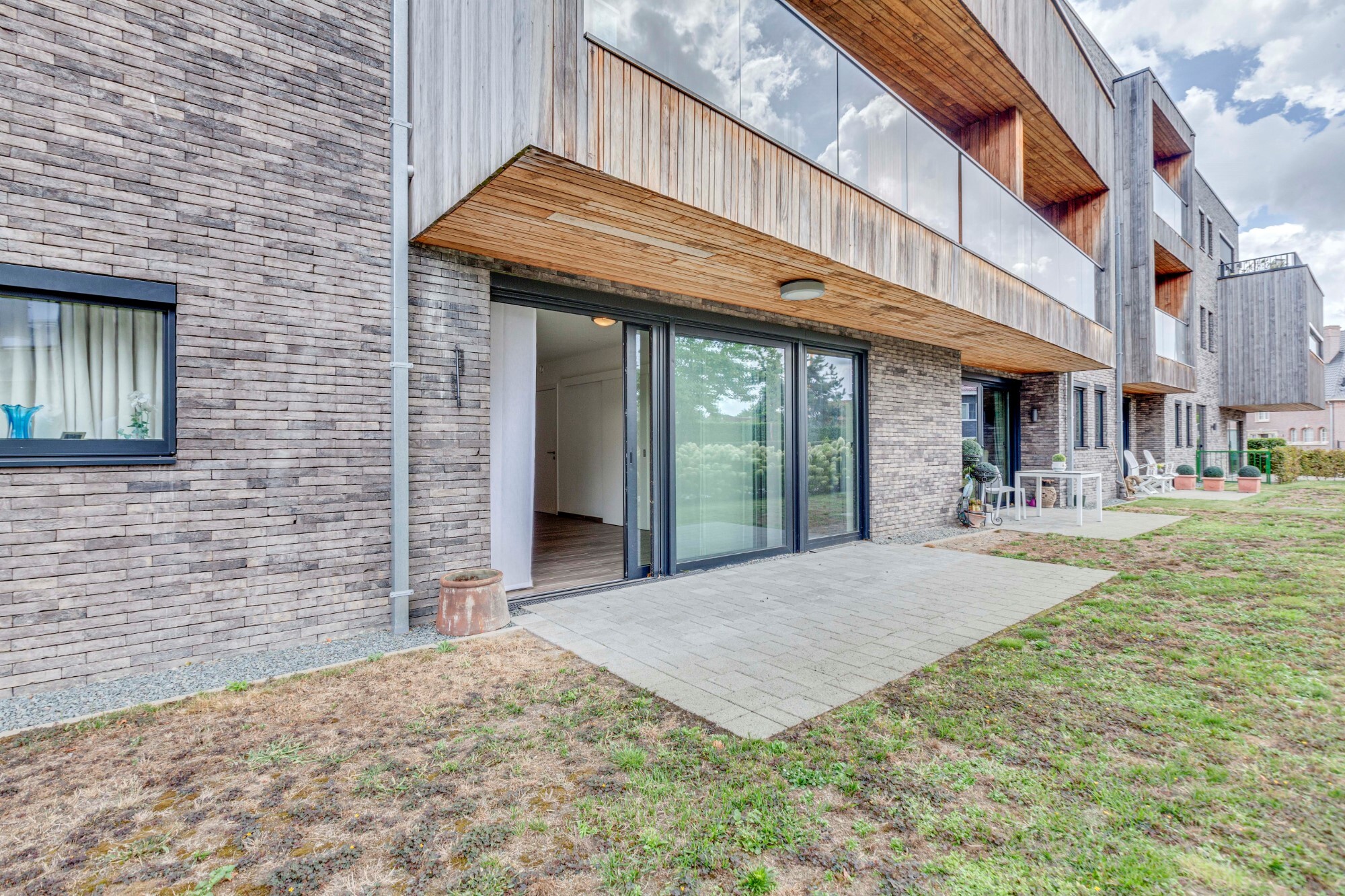 Erkende assistentiewoning met garagebox in een uiterst charmante omgeving