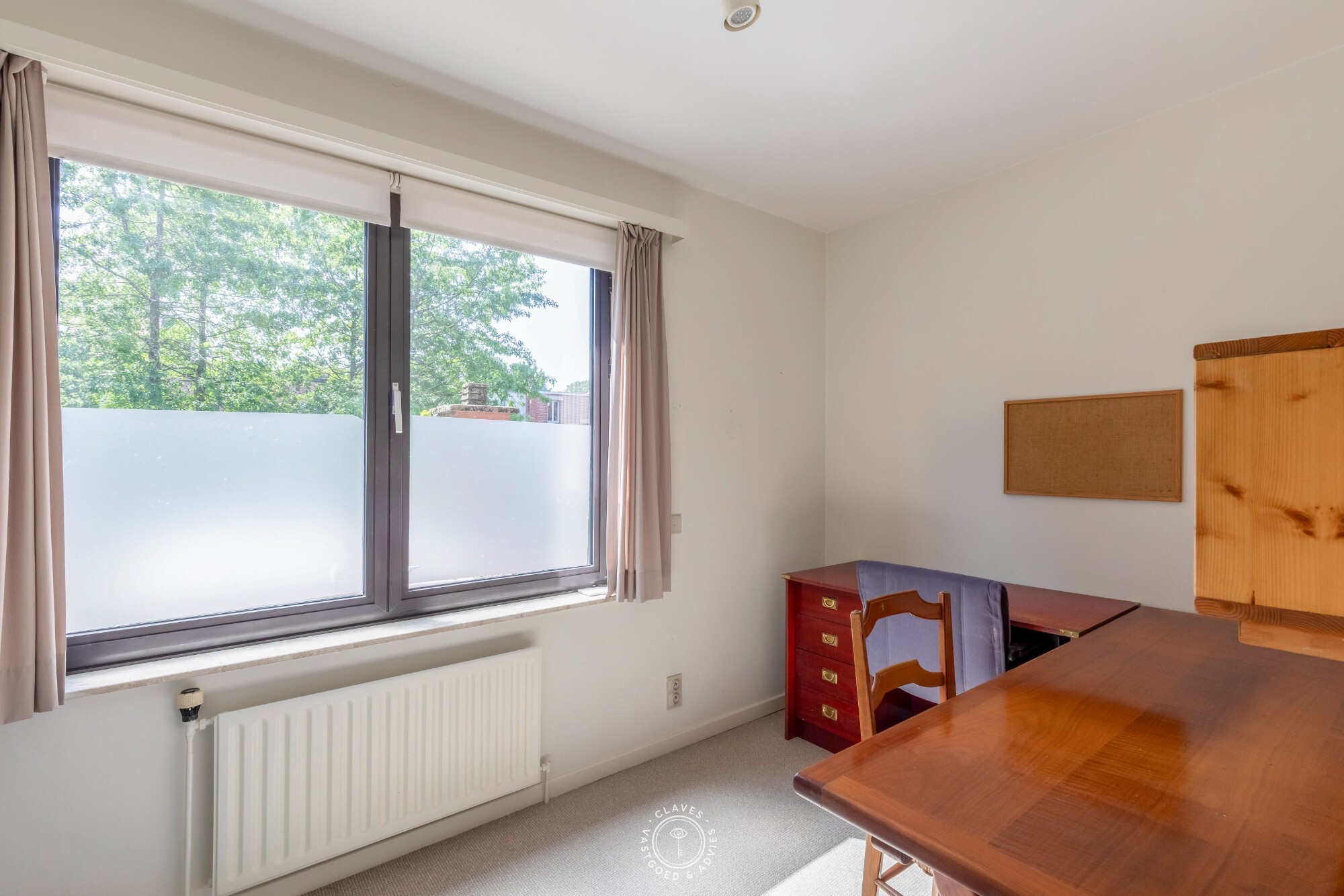 Ruim en lichtrijk appartement met 3 slaapkamers op toplocatie met autostaanplaats aan het Hendrik Heymanplein