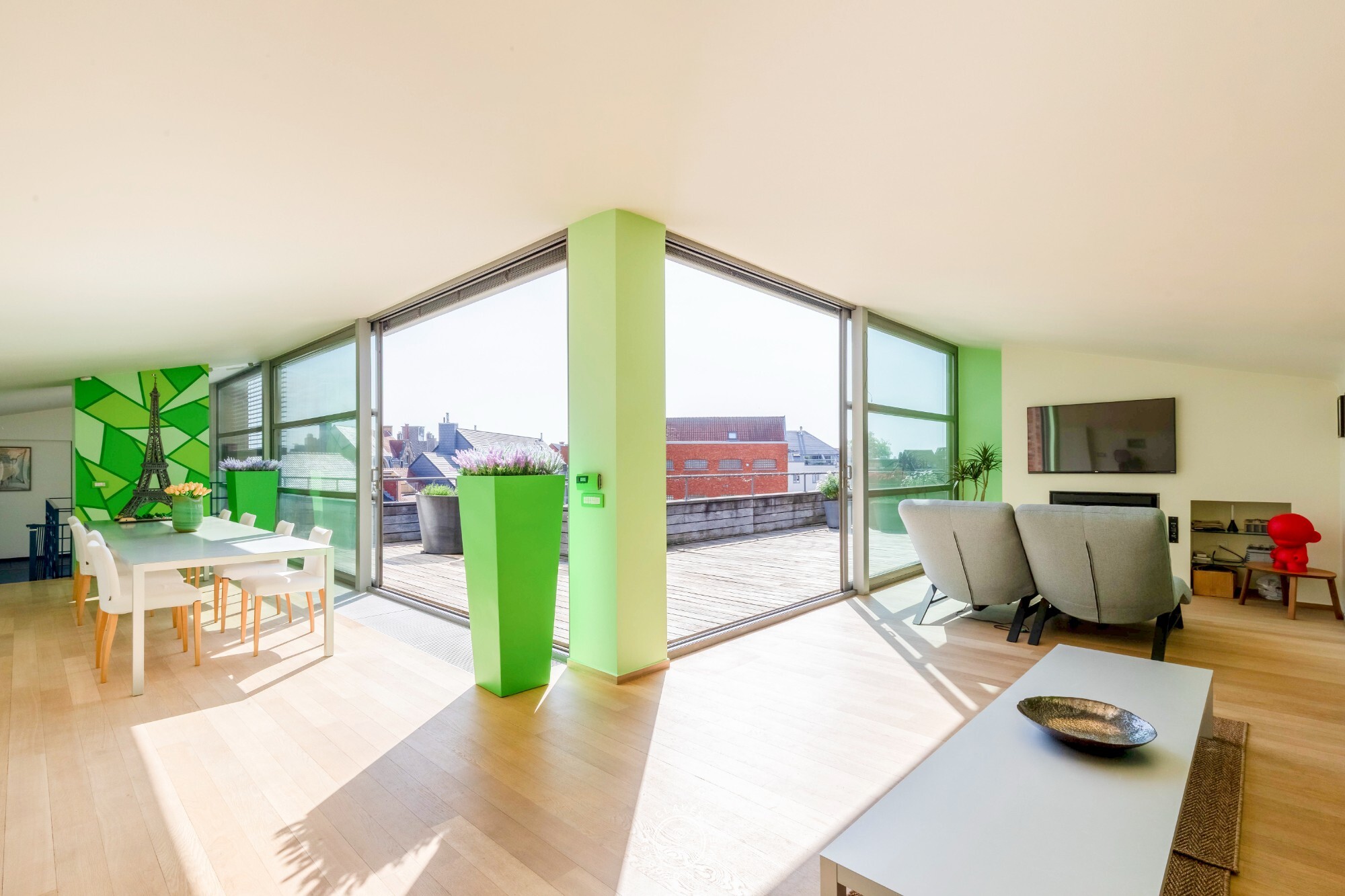 Unieke en eigenzinnige stadswoning (voormalig pakhuis)