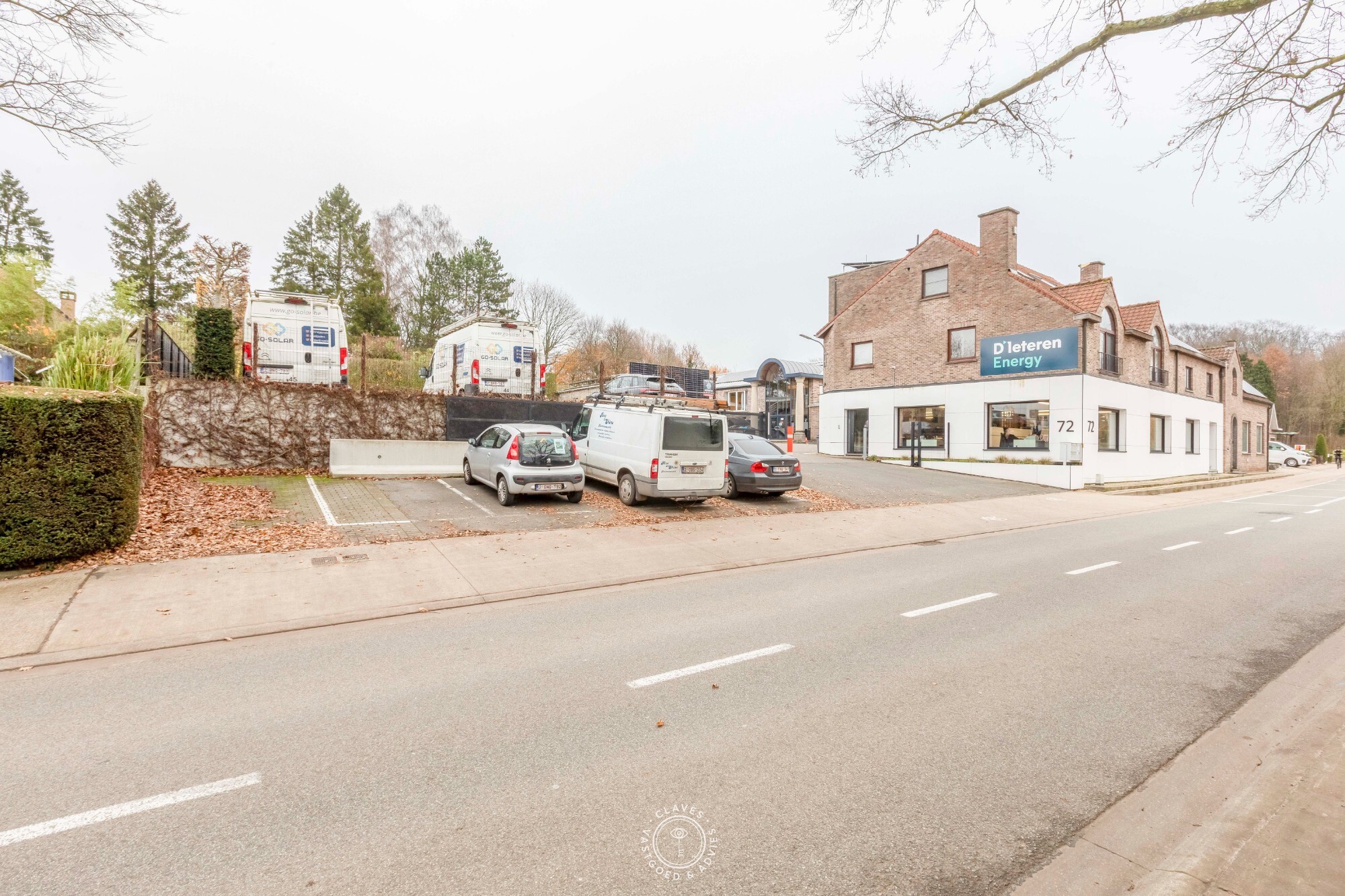 Operationele uitvalsbasis voor KMO — kantoor + loods + magazijn, regio Waasland