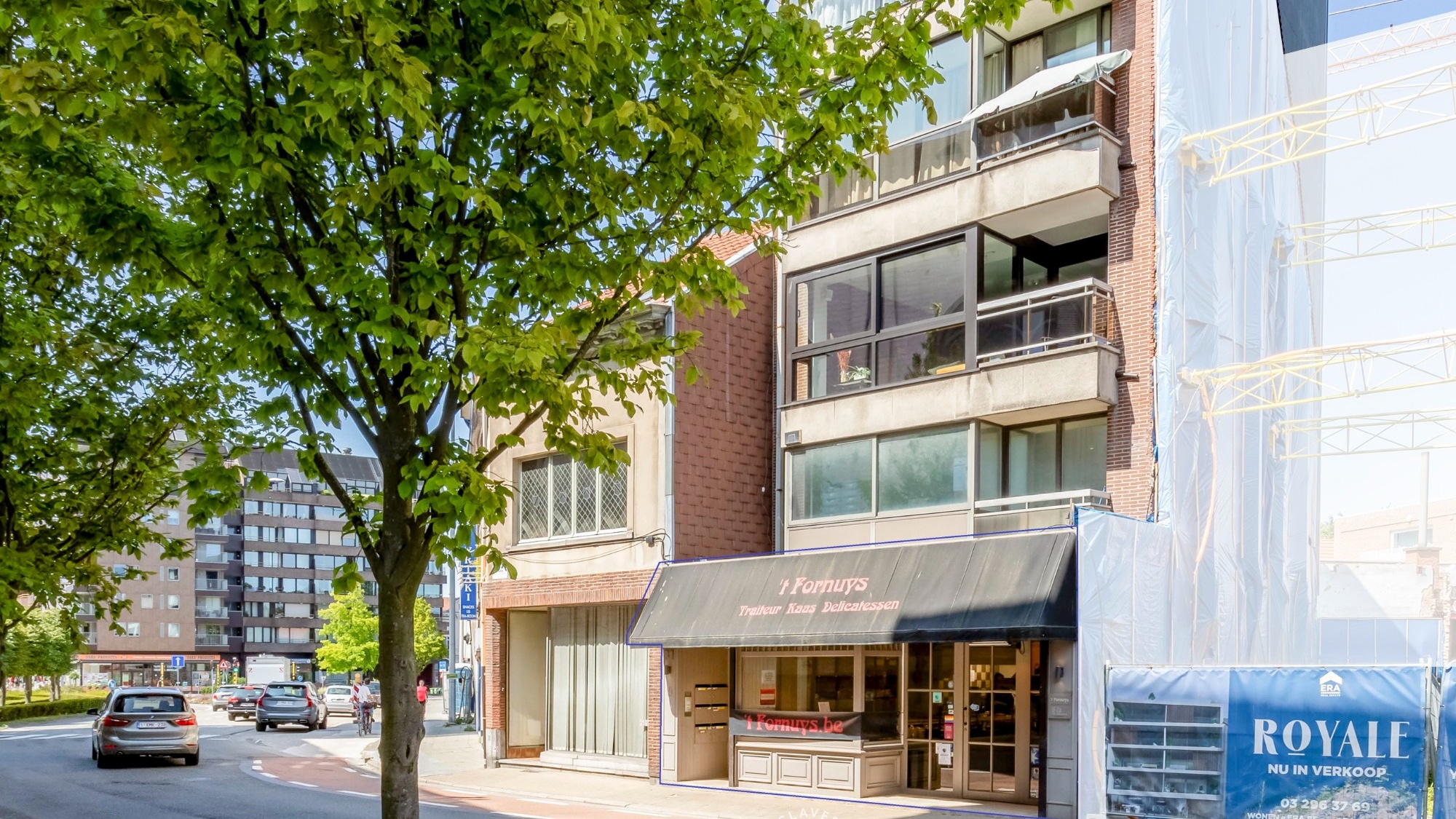 Commercieel pand op uitstekende locatie in Sint-Niklaas