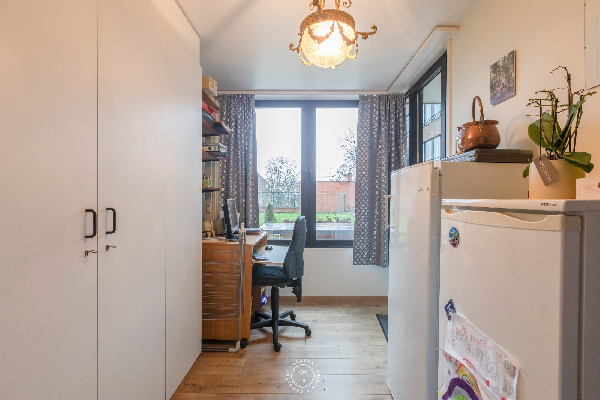 Ruim 3-slaapkamerappartement op interessante centrale ligging in Sint-Niklaas