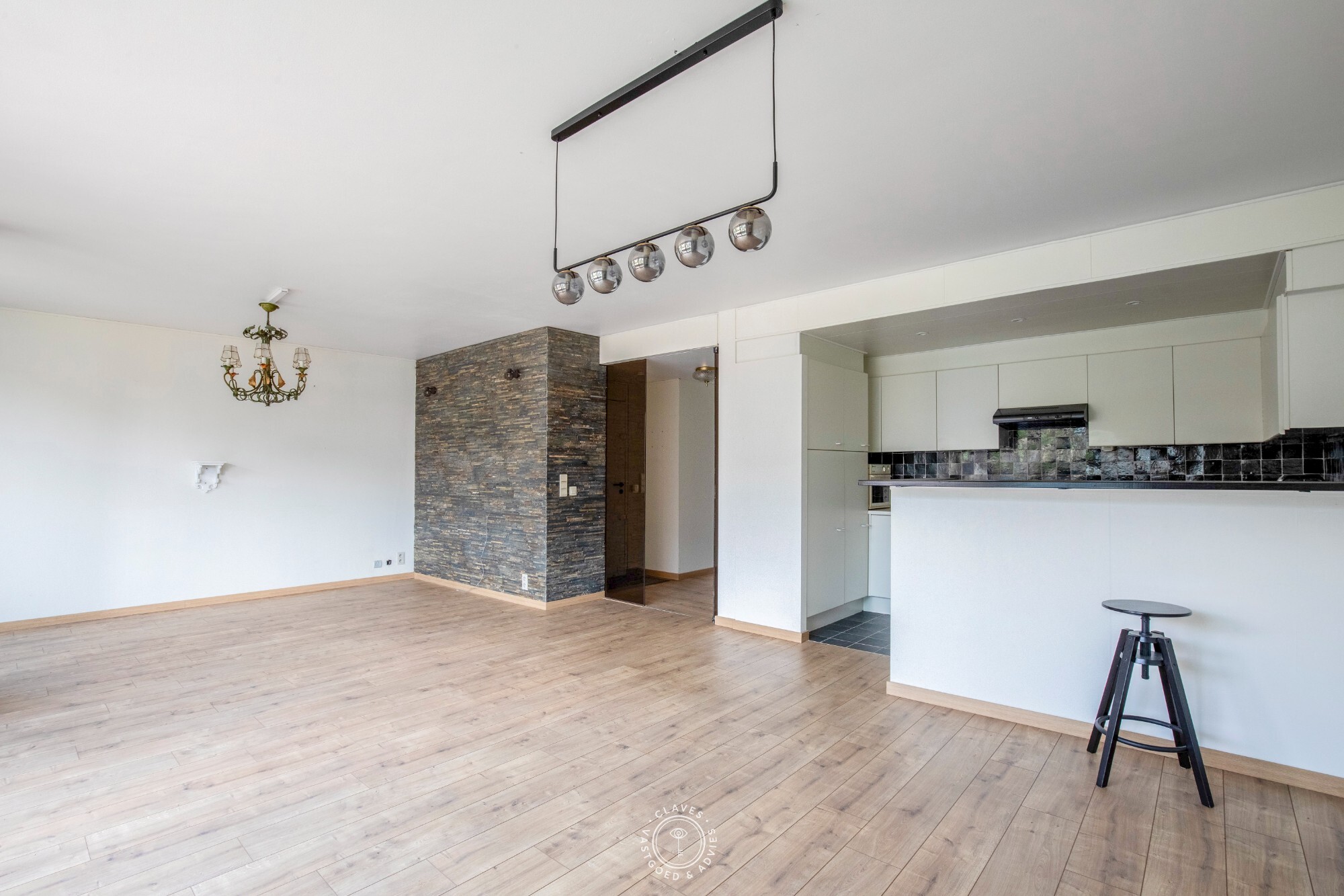Ruim 3-slaapkamerappartement op interessante centrale ligging in Sint-Niklaas
