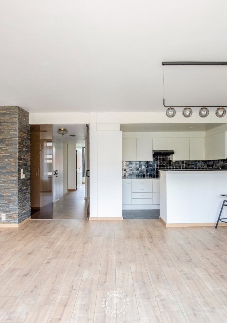 Ruim 3-slaapkamerappartement op interessante centrale ligging in Sint-Niklaas