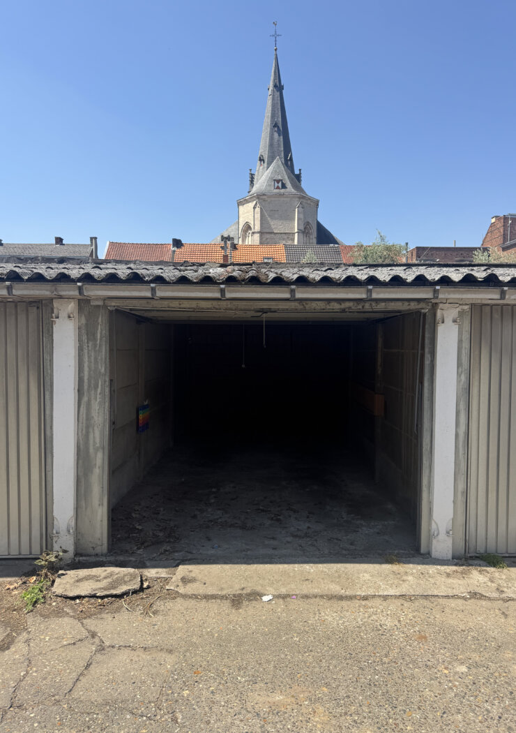 Garagebox op een steenworp van de Houtbriel