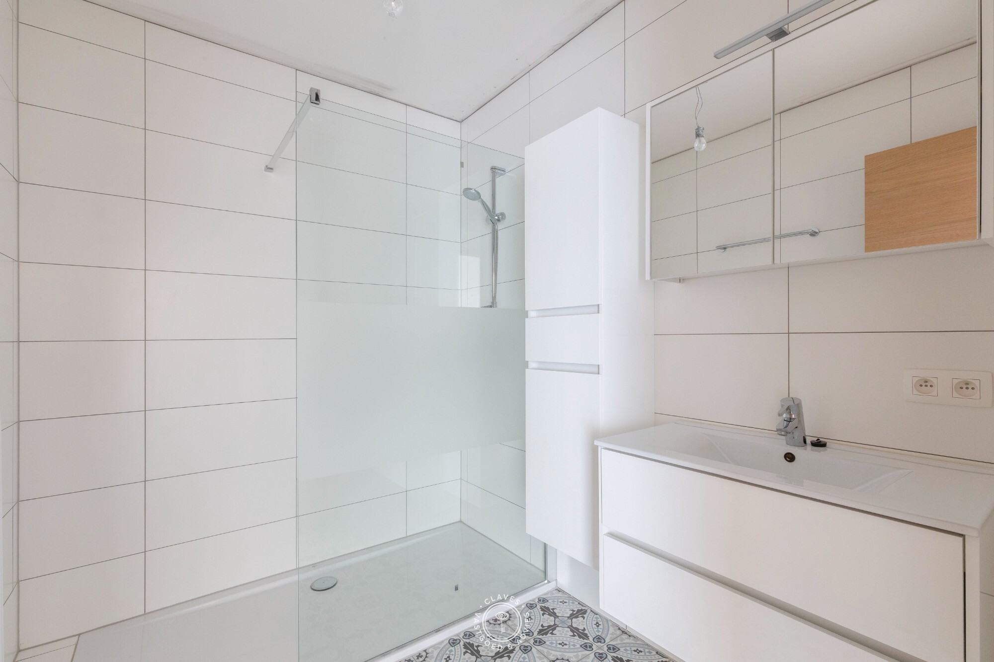 Mooi en recent appartement met staanplaats