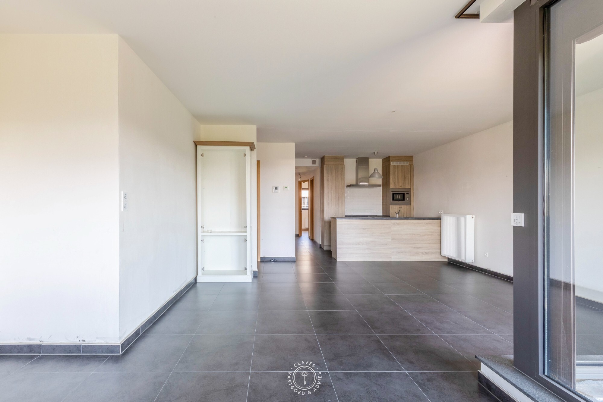 Mooi en recent appartement met staanplaats