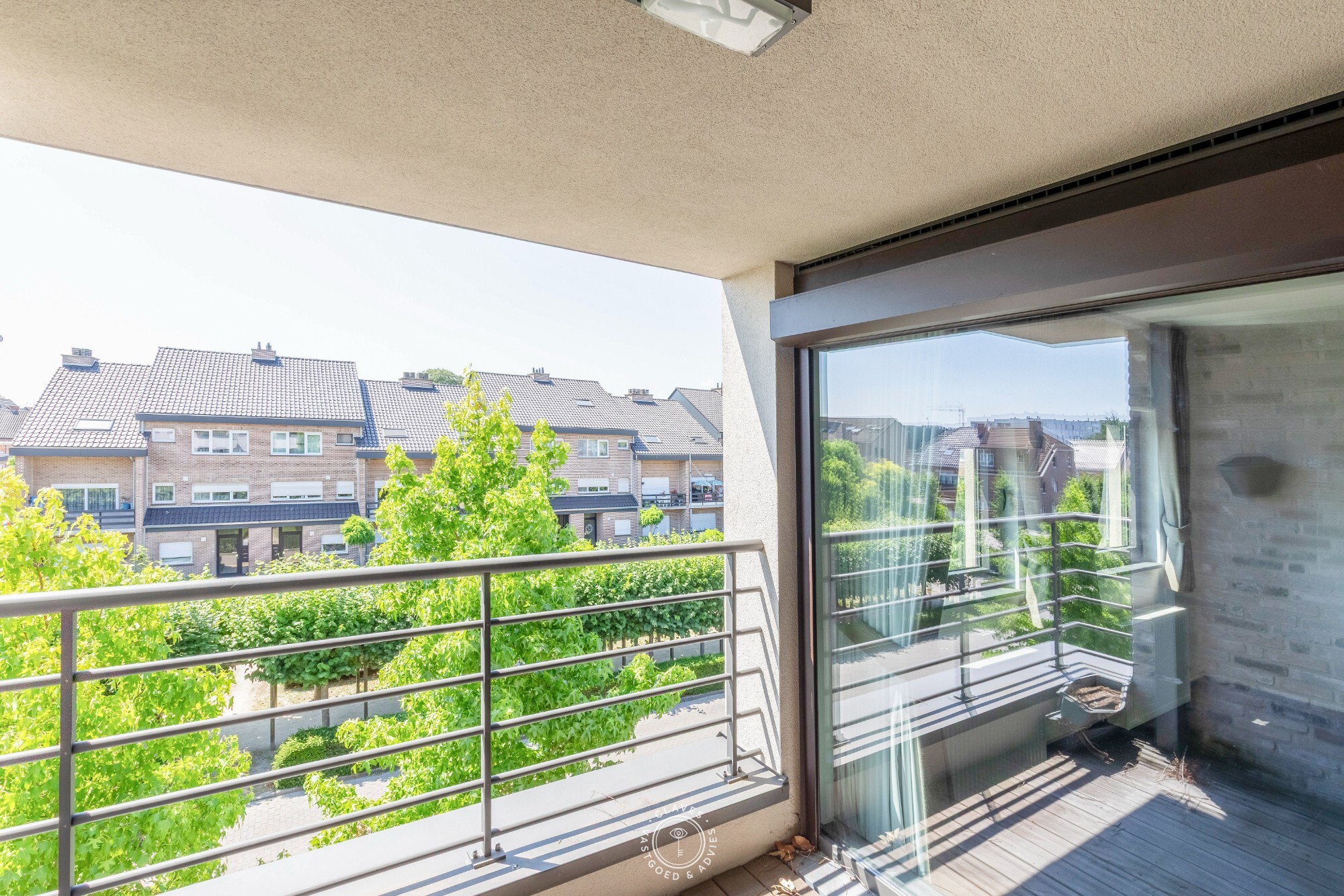 Mooi en recent appartement met staanplaats