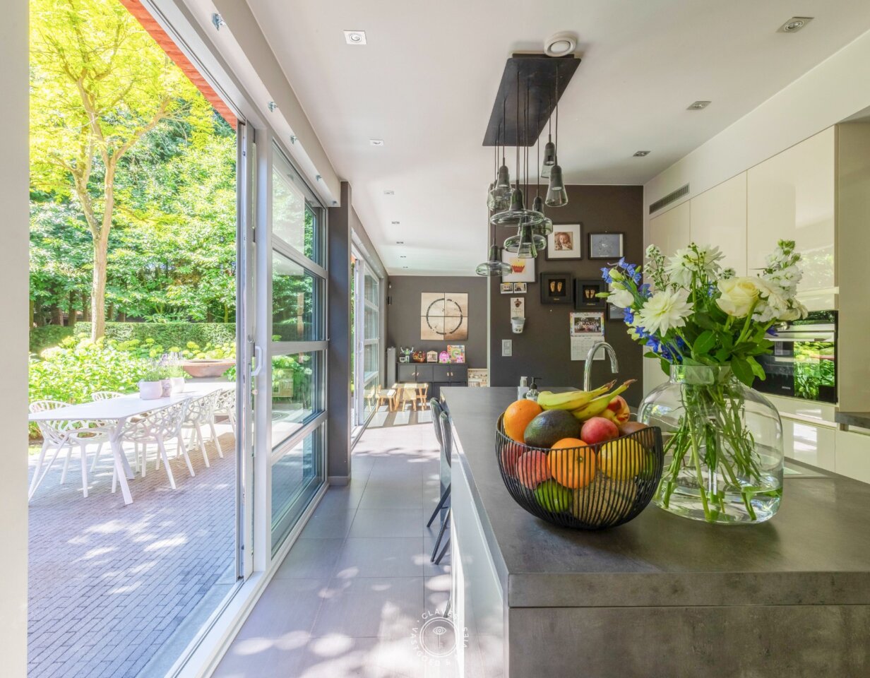 Exclusief wonen in het groen op een perceel van 1.885 m²