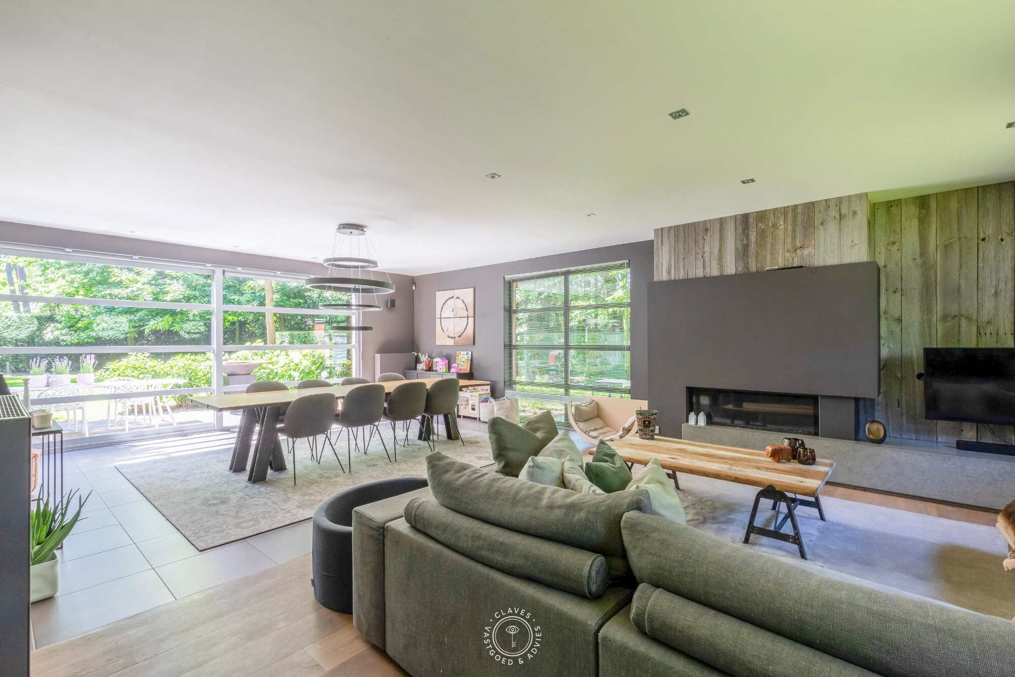 Exclusief wonen in het groen op een perceel van 1.885 m²