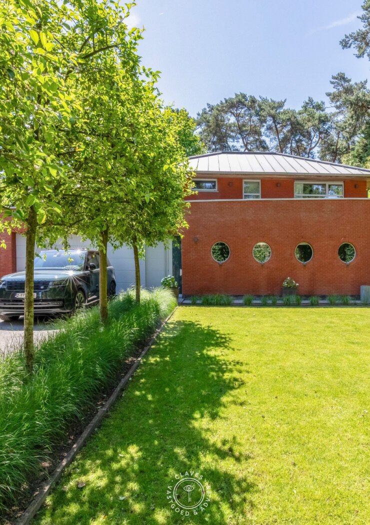 Exclusief wonen in het groen op een perceel van 1.885 m²