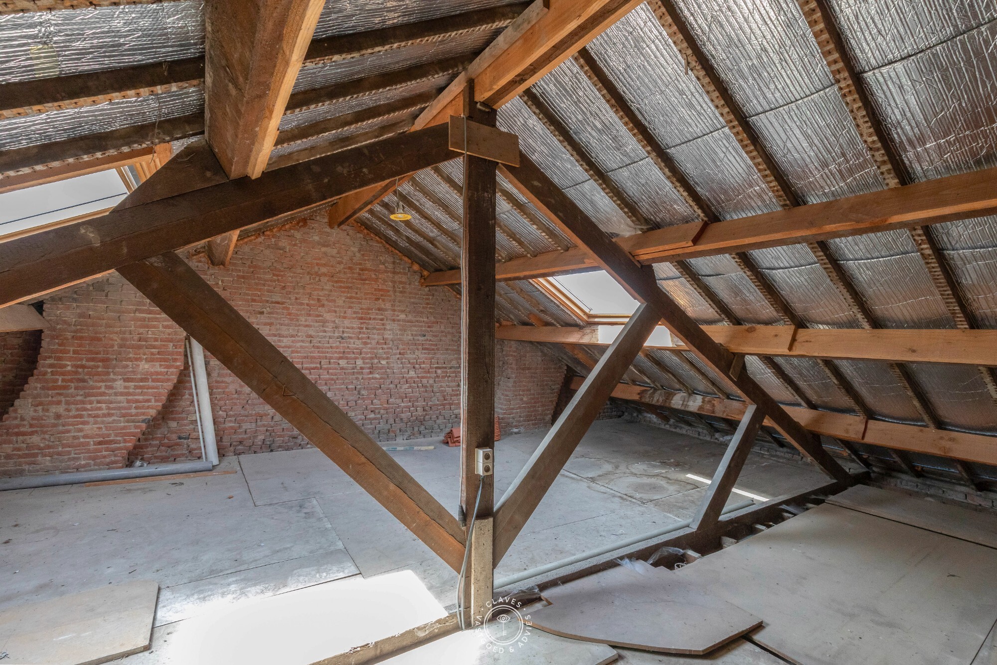 Statig herenhuis met authentieke elementen