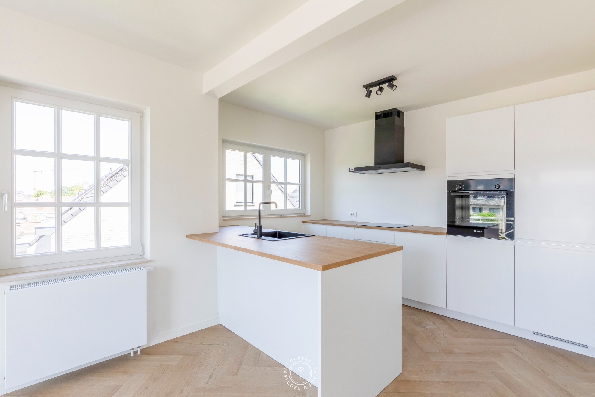 Dromerig dakappartement in vernieuwbouwd appartementsgebouw