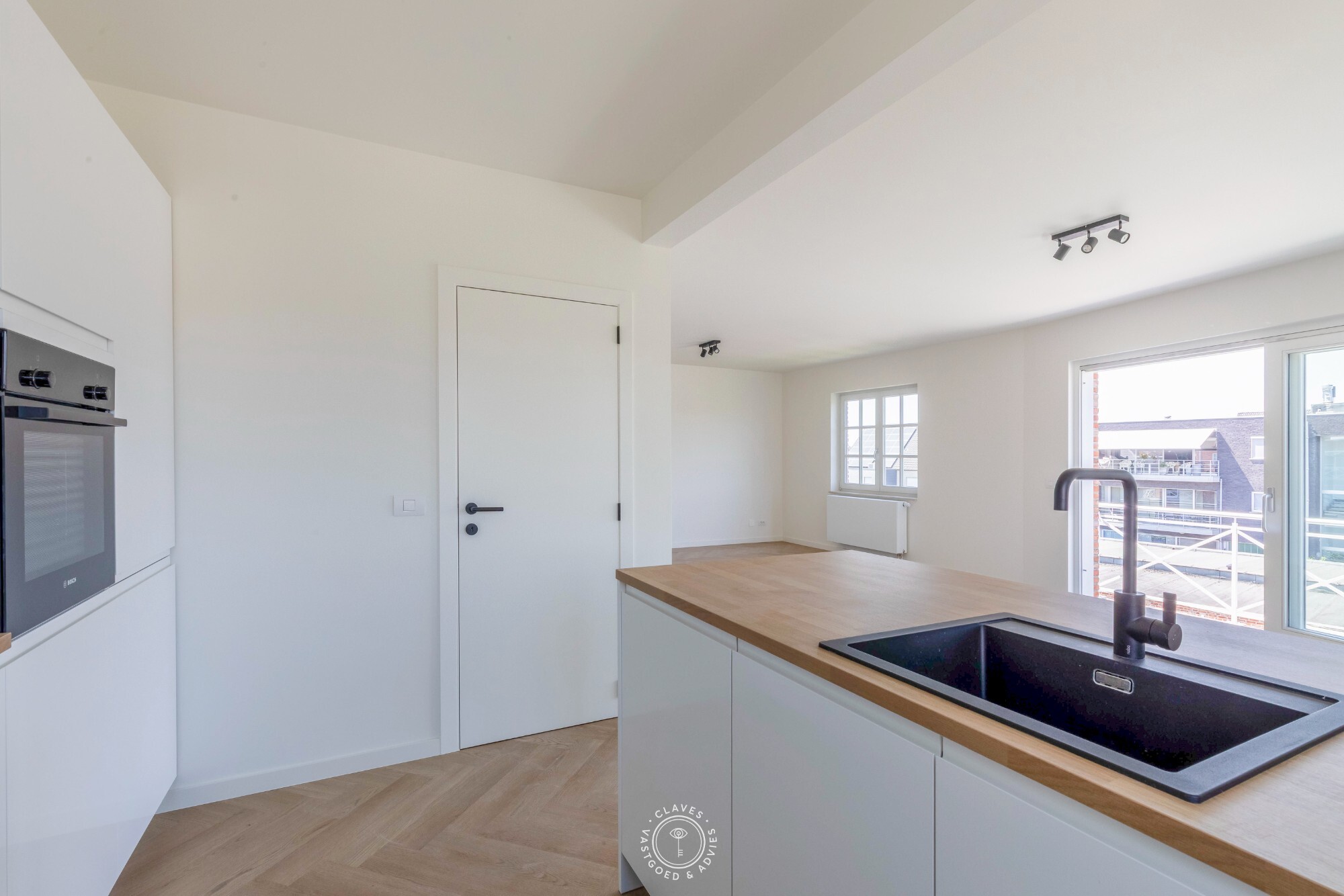 Dromerig dakappartement in vernieuwbouwd appartementsgebouw