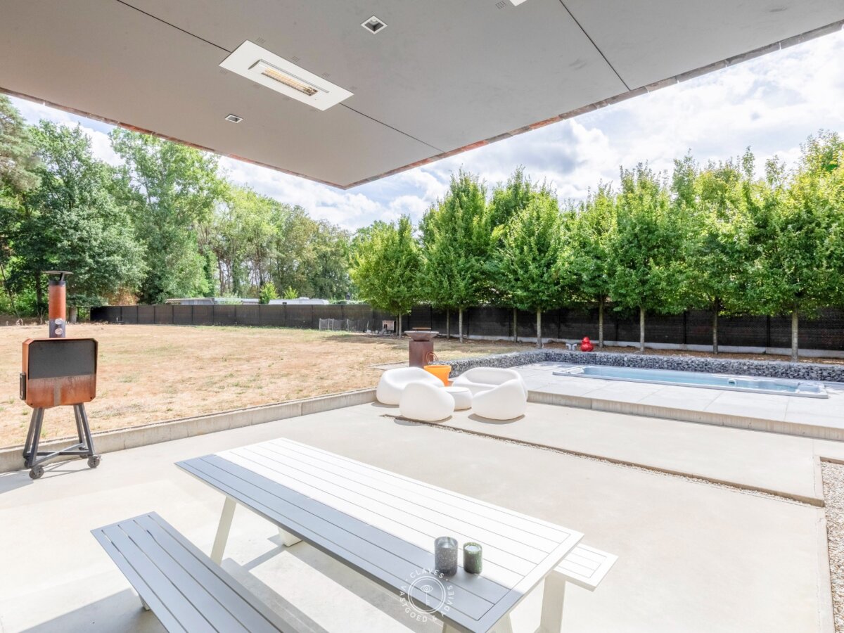 Moderne open bebouwing op ruim perceel met A+ energiescore