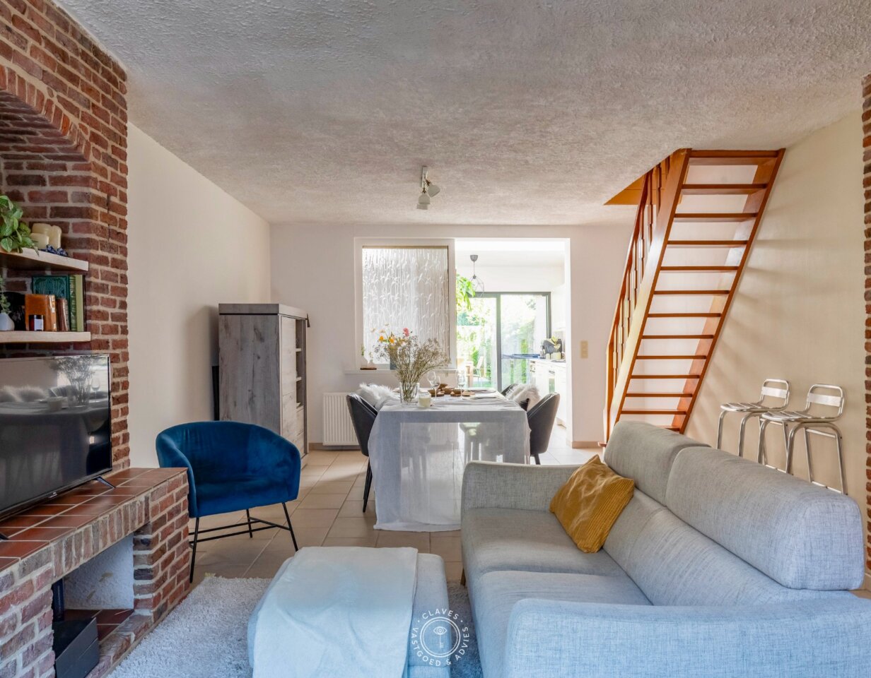 Verzorgde rijwoning met gezellige stadstuin