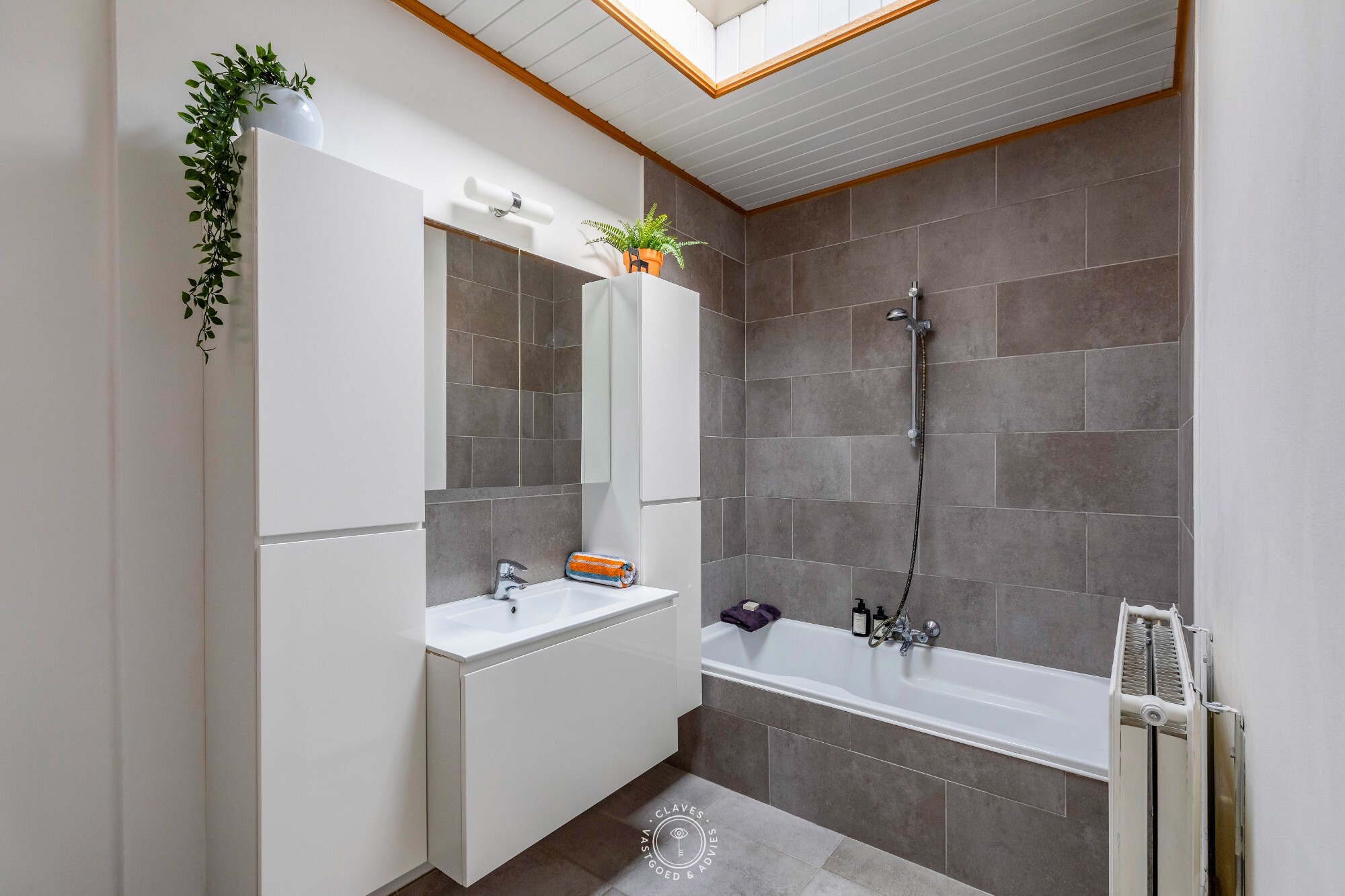 Verzorgde rijwoning met gezellige stadstuin