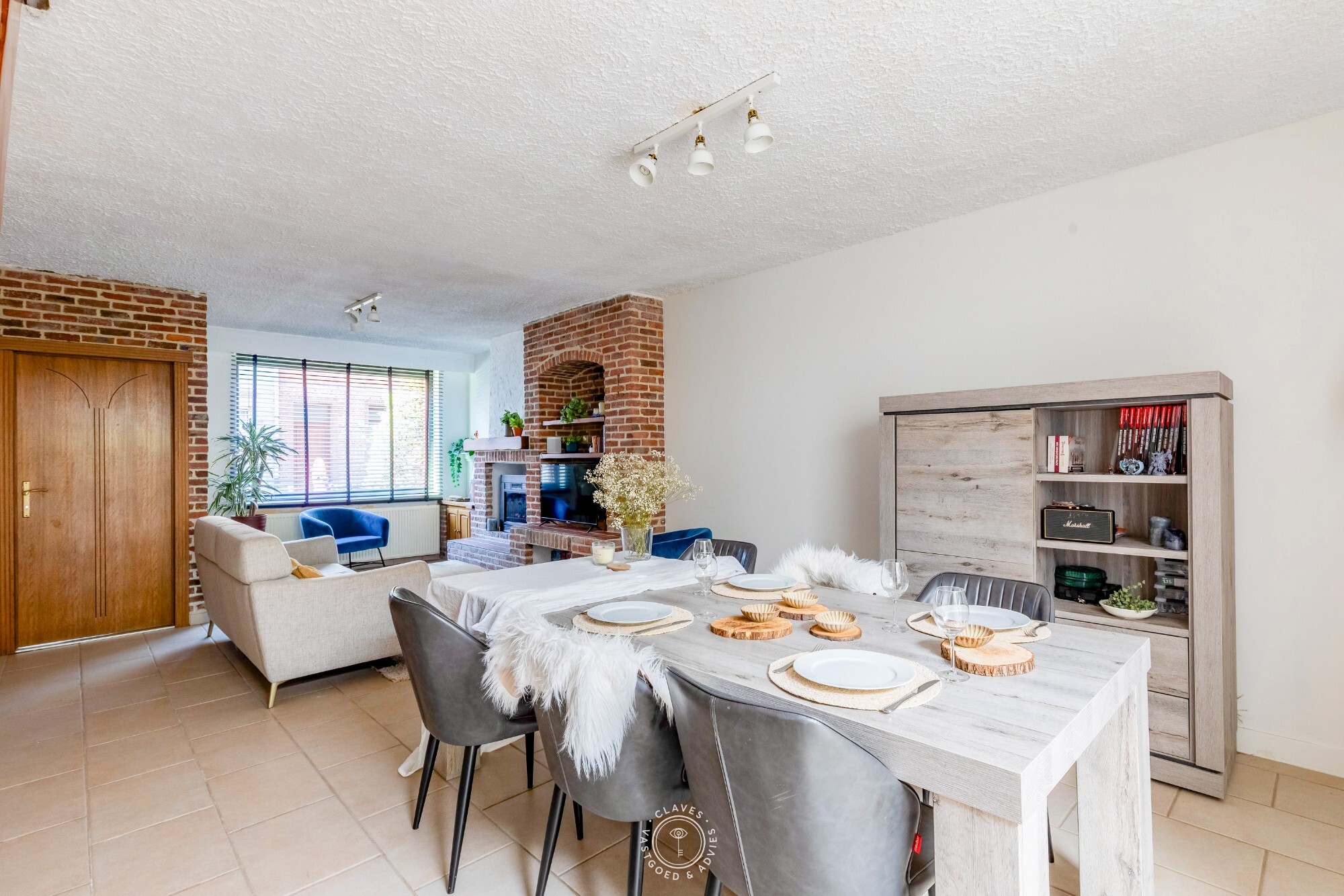 Verzorgde rijwoning met gezellige stadstuin
