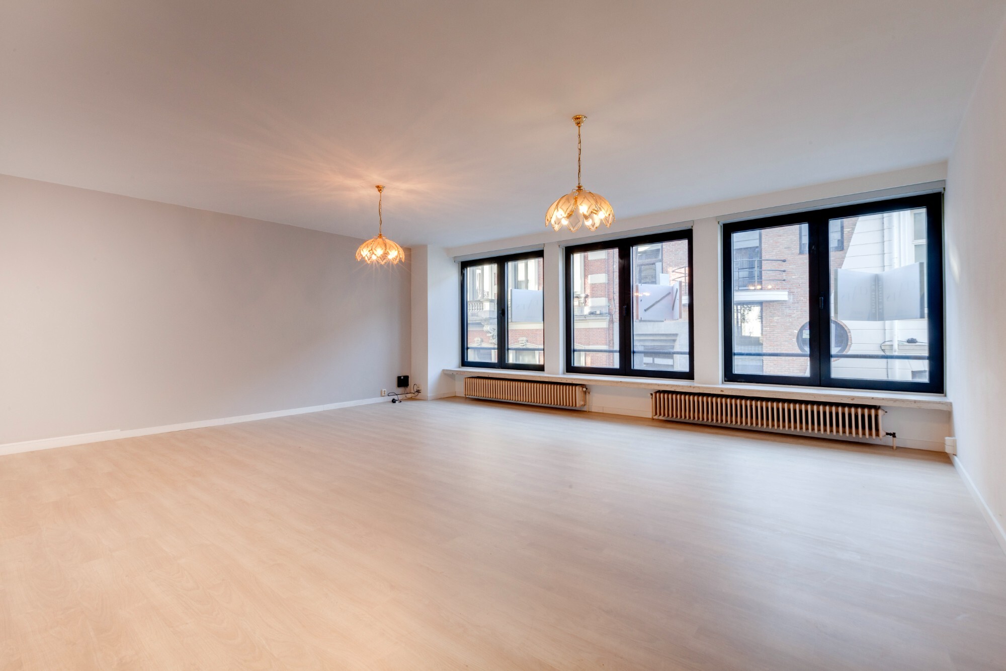 Uitstekend gelegen en lichtrijk 2-slaapkamerappartement