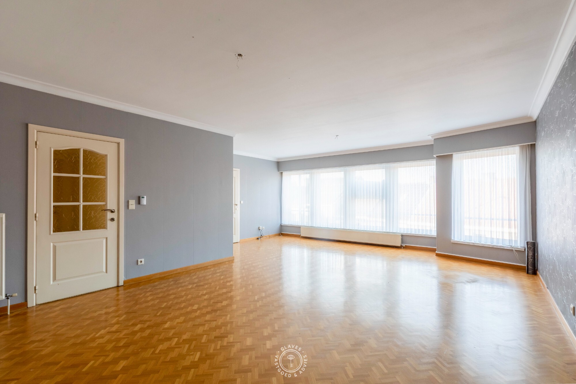 Centraal gelegen appartement met drie slaapkamers en veel lichtinval