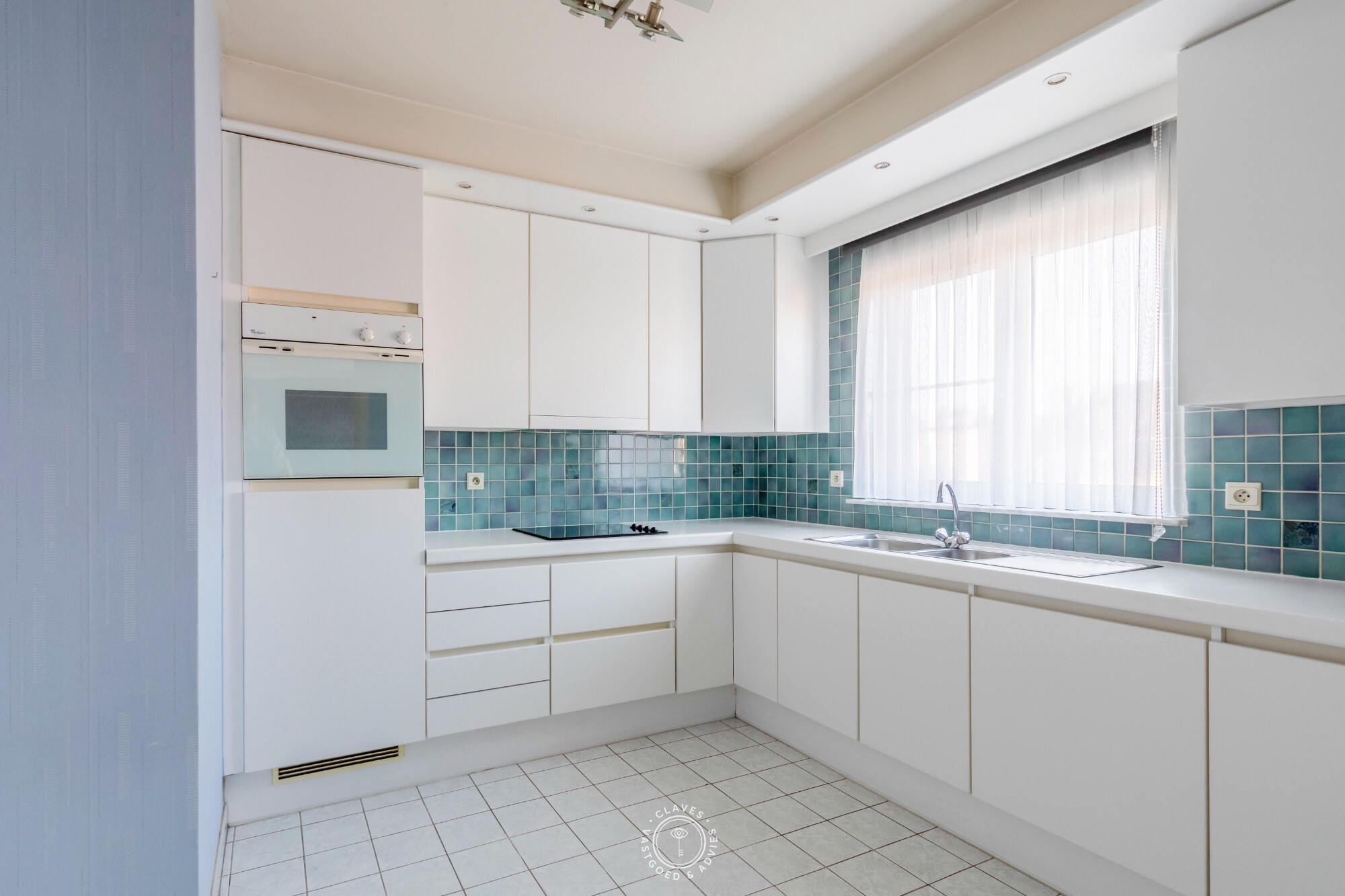 Centraal gelegen appartement met drie slaapkamers en veel lichtinval