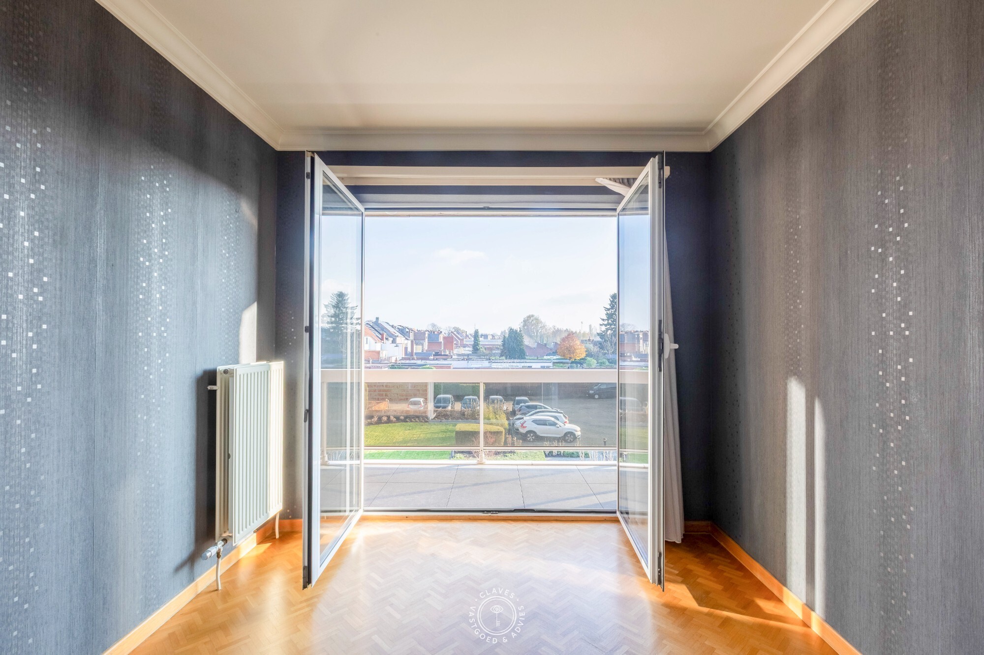 Centraal gelegen appartement met drie slaapkamers en veel lichtinval