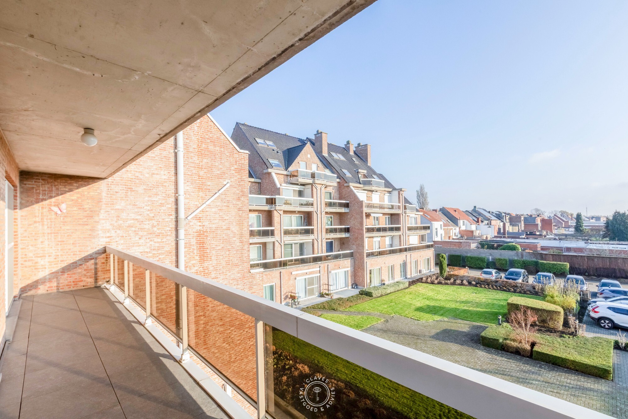 Centraal gelegen appartement met drie slaapkamers en veel lichtinval