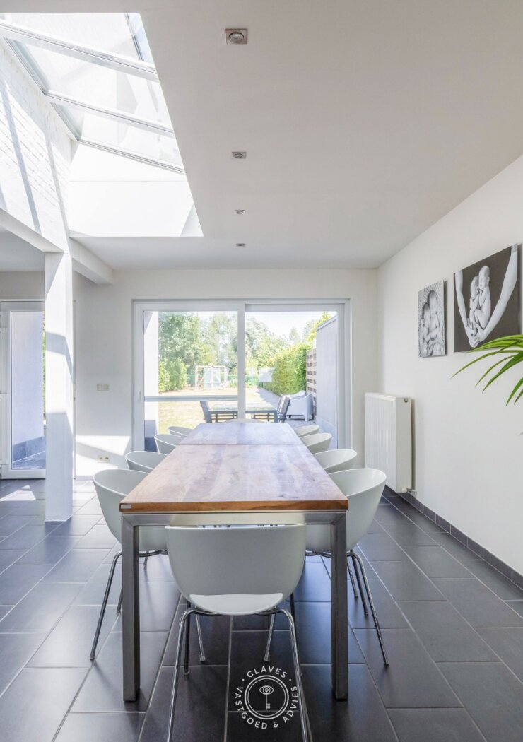 Moderne familiewoning met verrassende buitenruimte