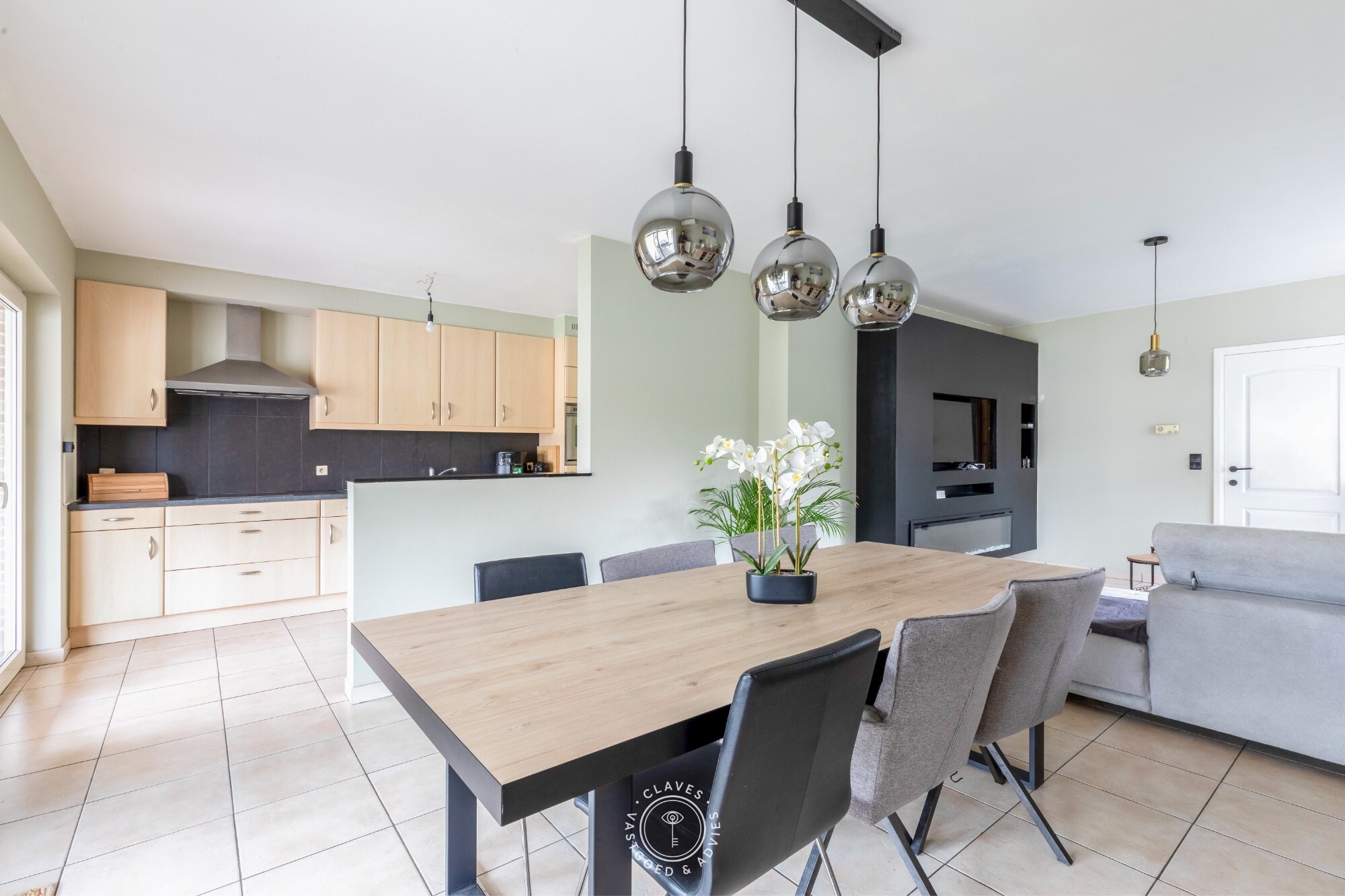 Kwalitatieve woning met 3 slaapkamers, tuin en garage