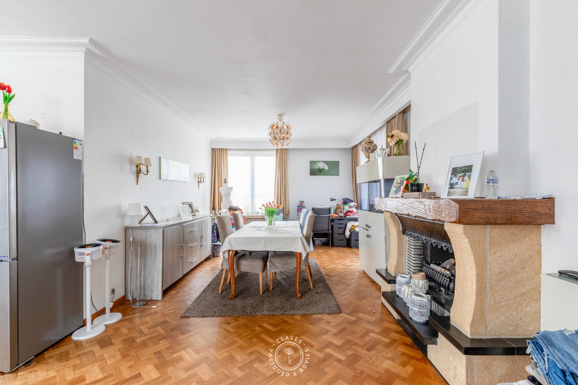 Interessante investeringseigendom in centrum Beveren met handelspand en 3 appartementen