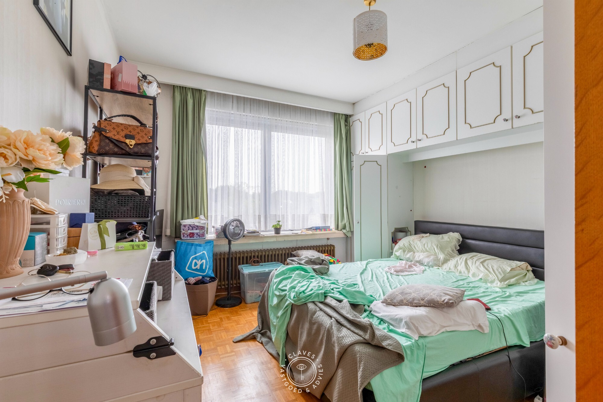 Interessante investeringseigendom in centrum Beveren met handelspand en 3 appartementen