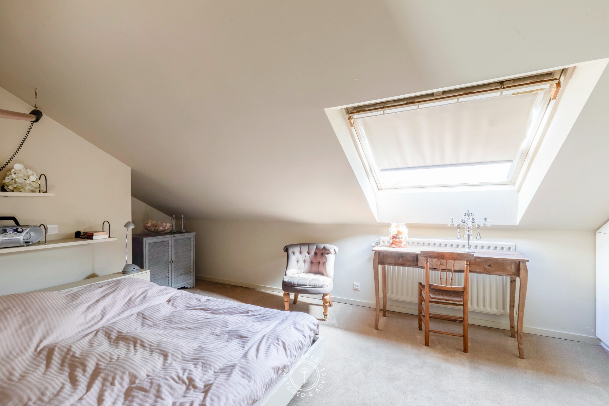 Residentiële villa op een uitzonderlijk groen perceel van meer dan 2.000 m² in de gegeerde Eikenlaan te Belsele