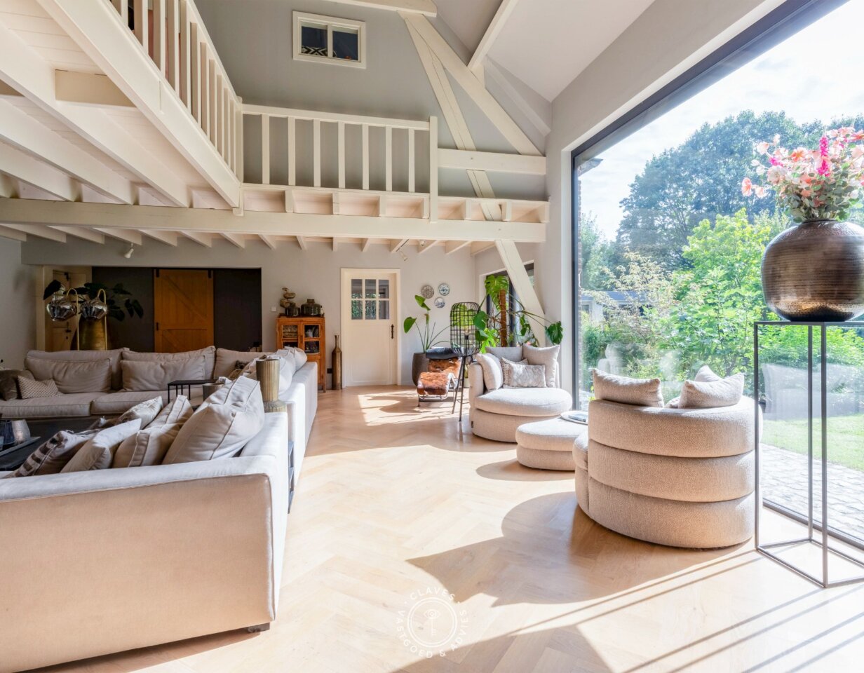 Villa met karakter, zwembad en een zee aan groen in Waasmunster