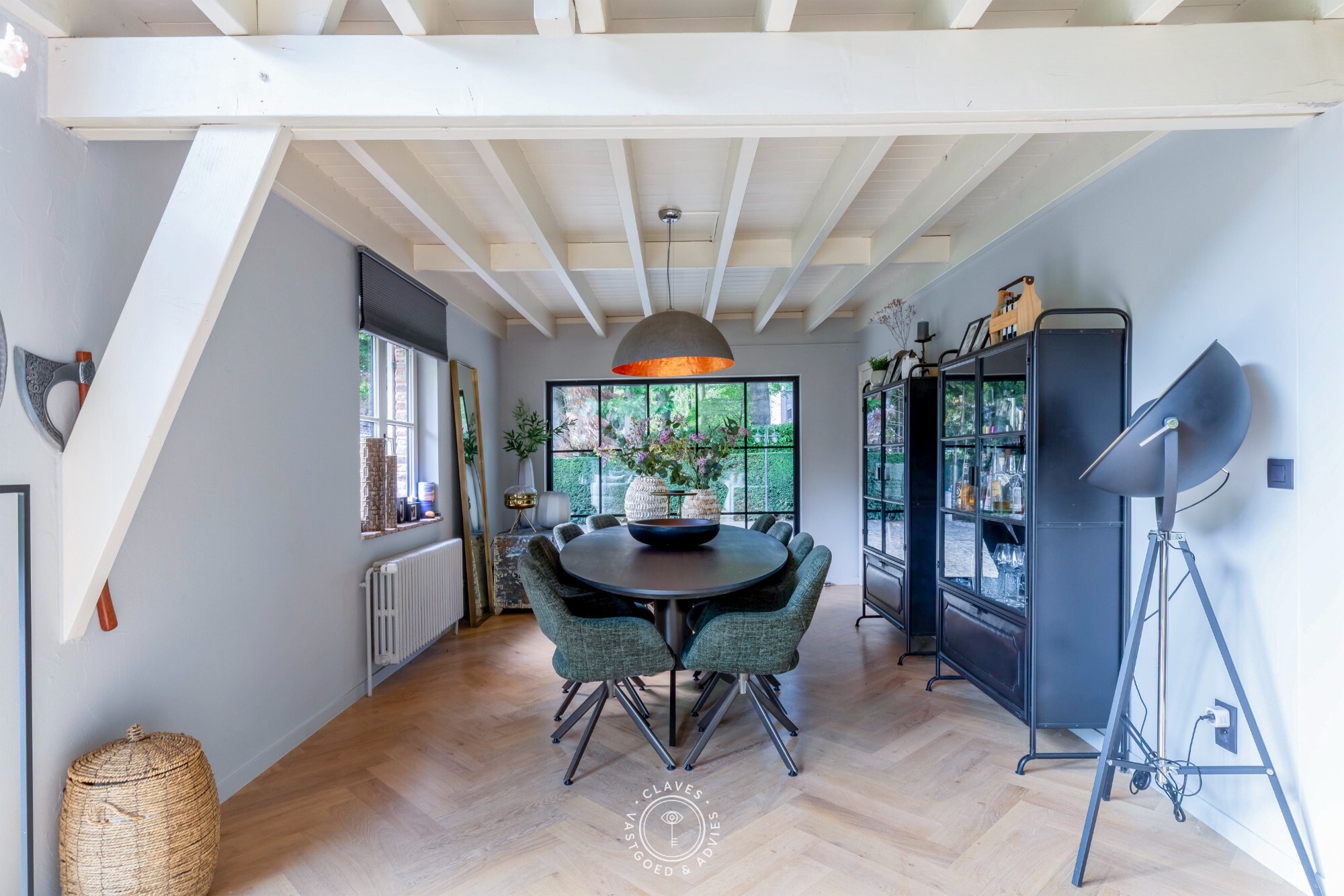 Villa met karakter, zwembad en een zee aan groen in Waasmunster