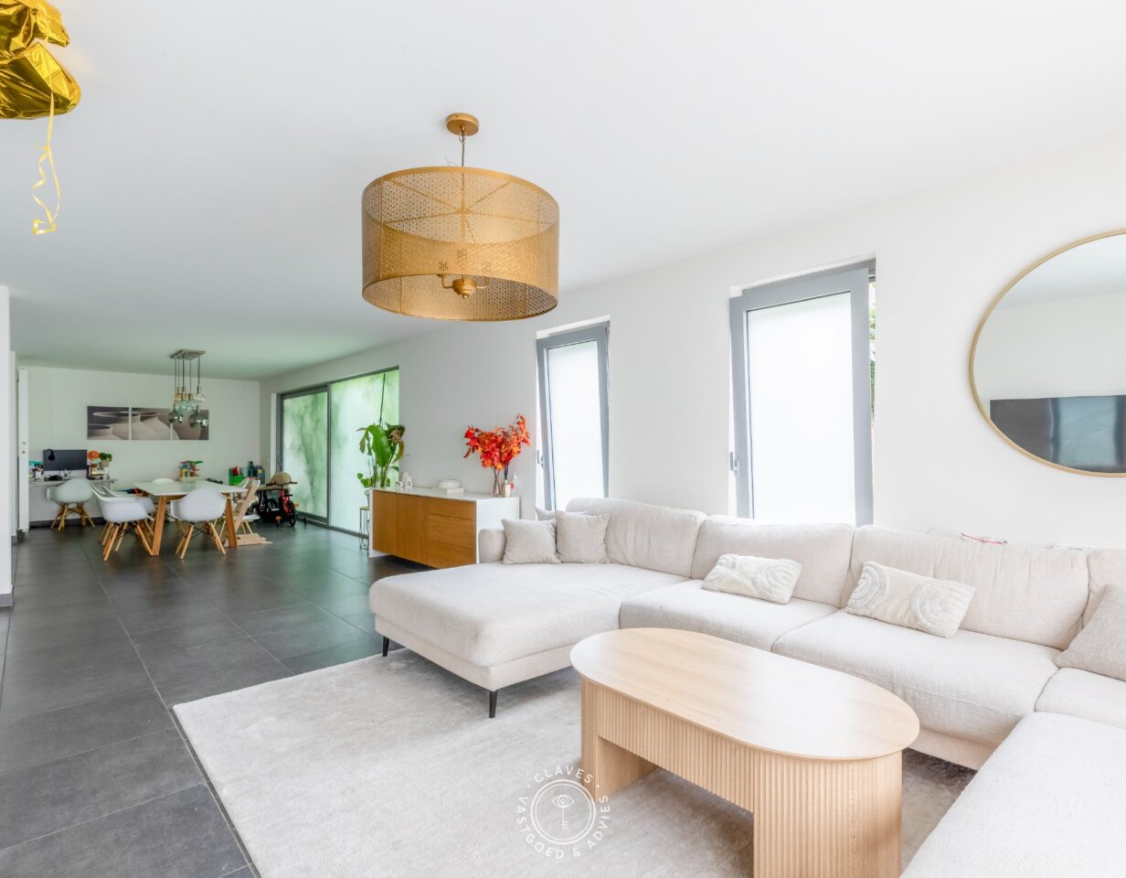 Verzorgd duplex appartement in residentie Hof ter Breien