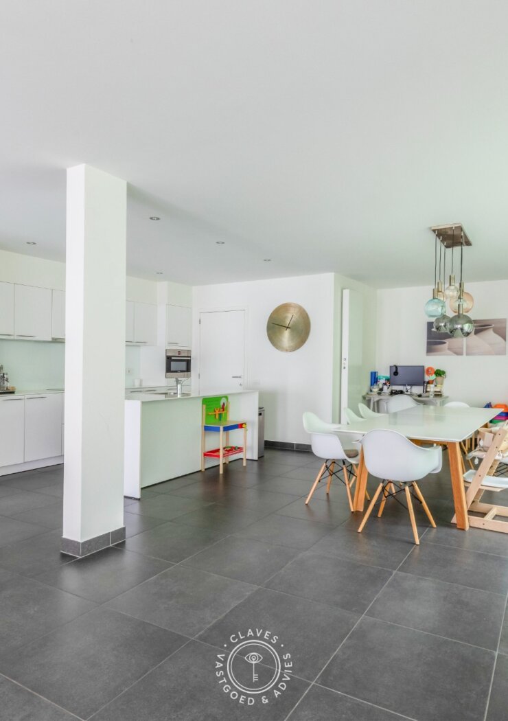 Verzorgd duplex appartement in residentie Hof ter Breien